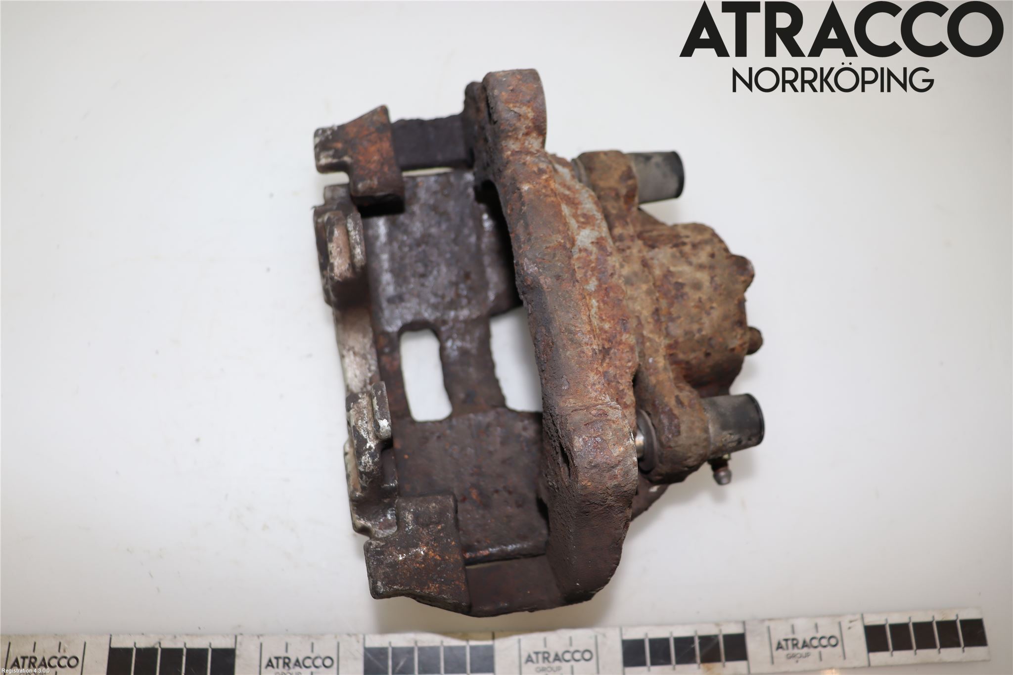 Saab 9-3 VER 2 Bromsok Fram Höger