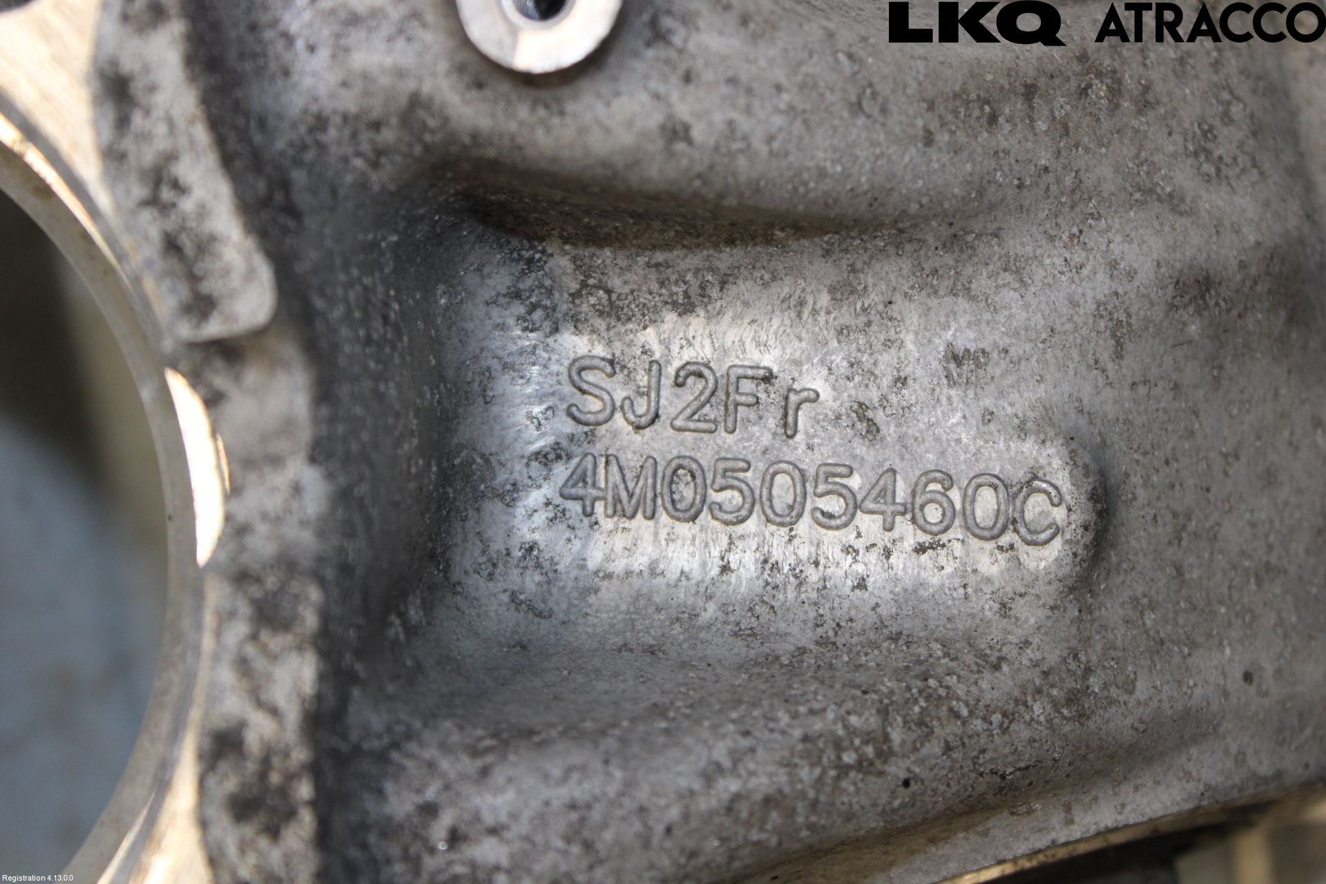 Volkswagen VW TOUAREG CR 18- Hjullagerhus-Spindel Hö B