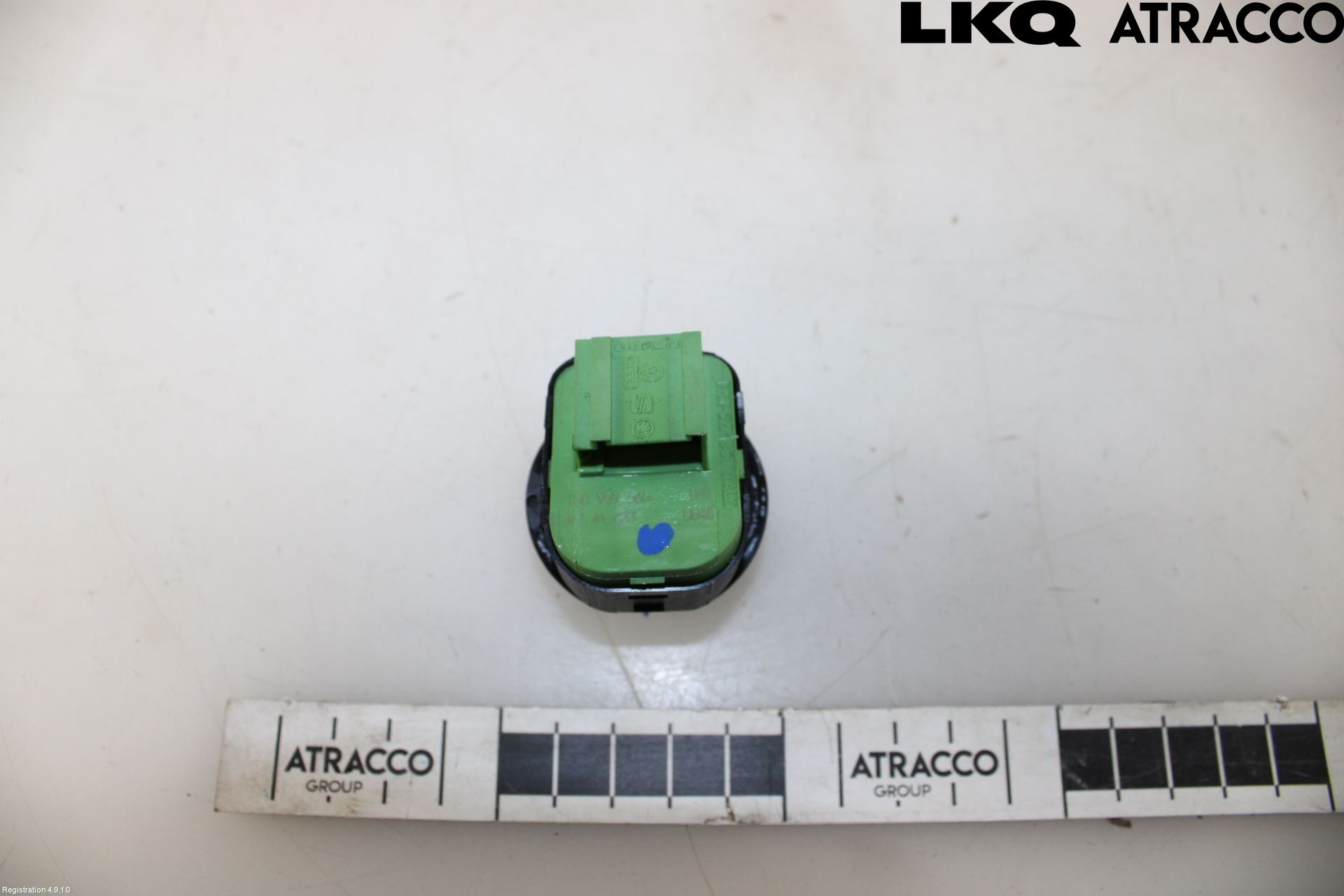 Volkswagen VW UP! / E-UP! Strömställare Spegel