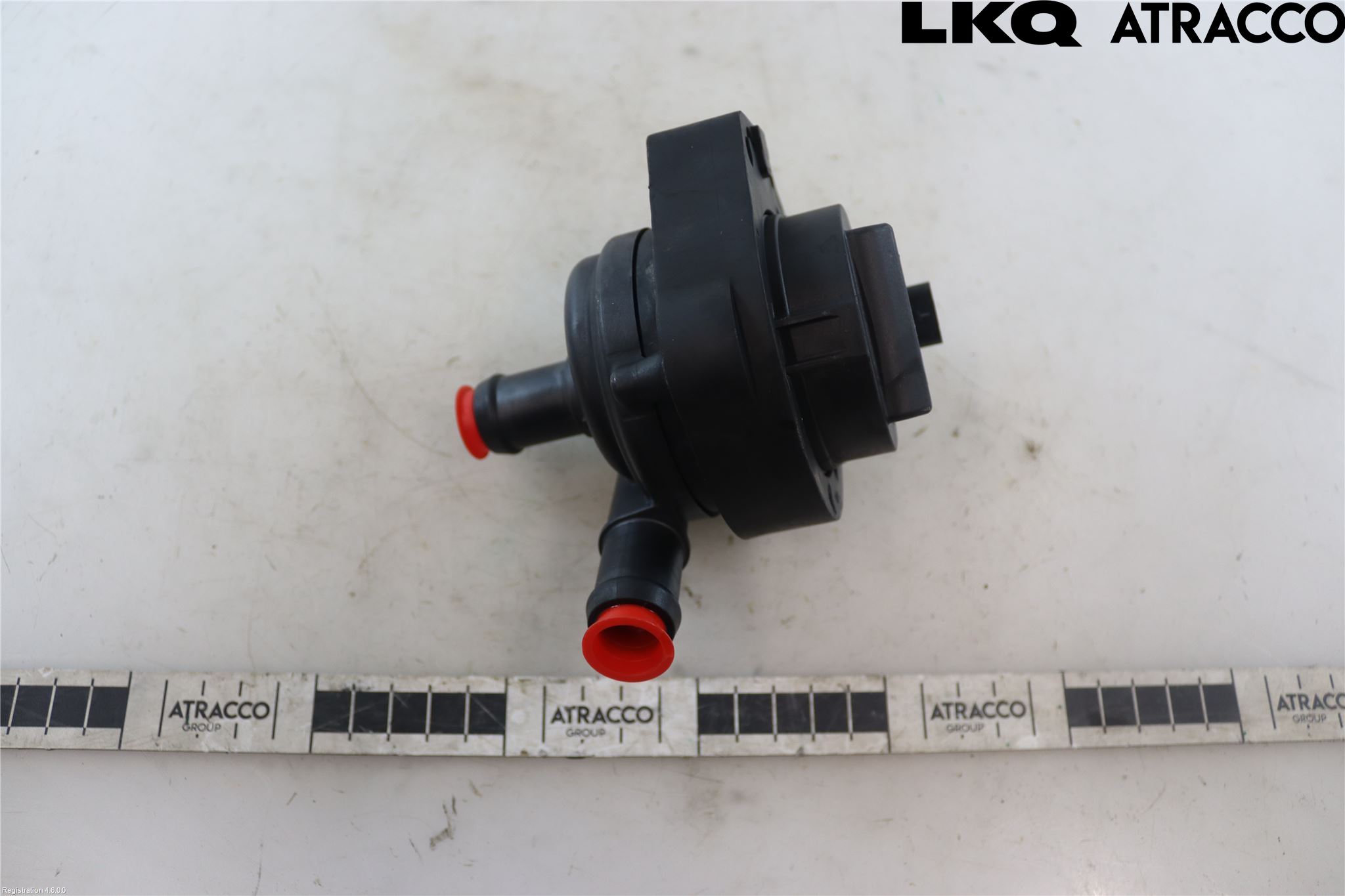 Jaguar I-PACE 18- Vattenpump