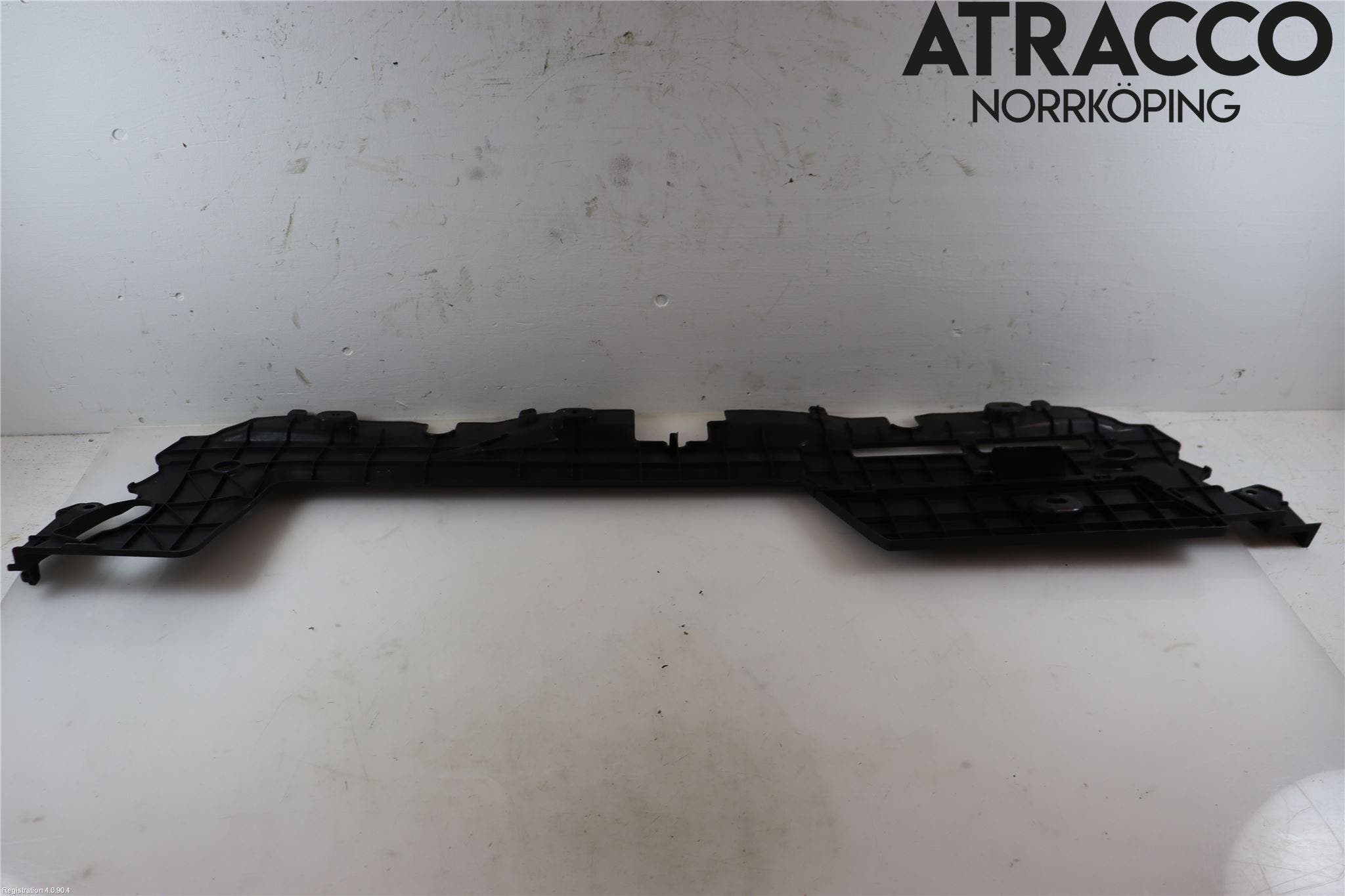 Toyota AURIS 07-09 Frontplåt Övre