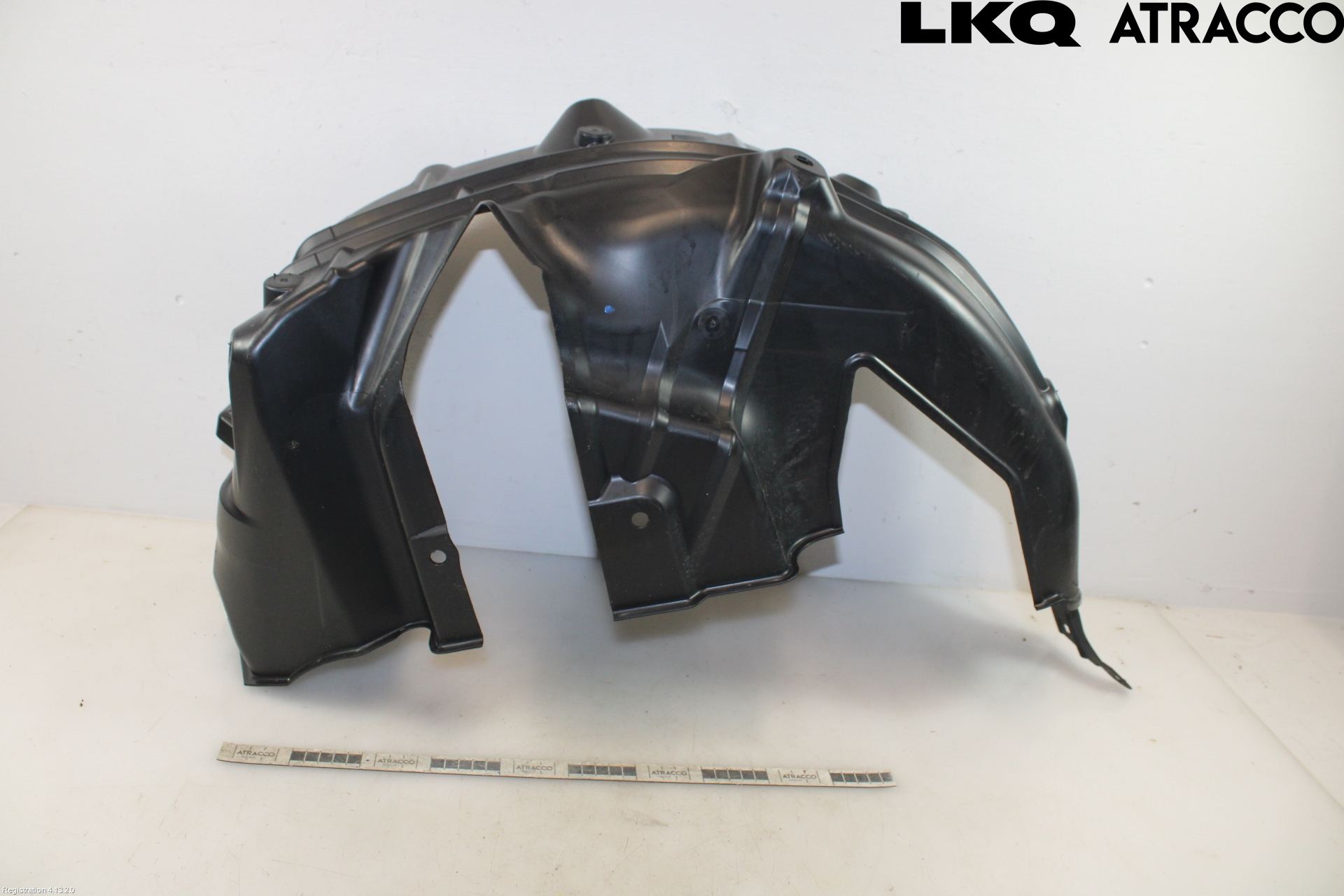 Toyota YARIS CROSS XP21 21- Skärm Inner