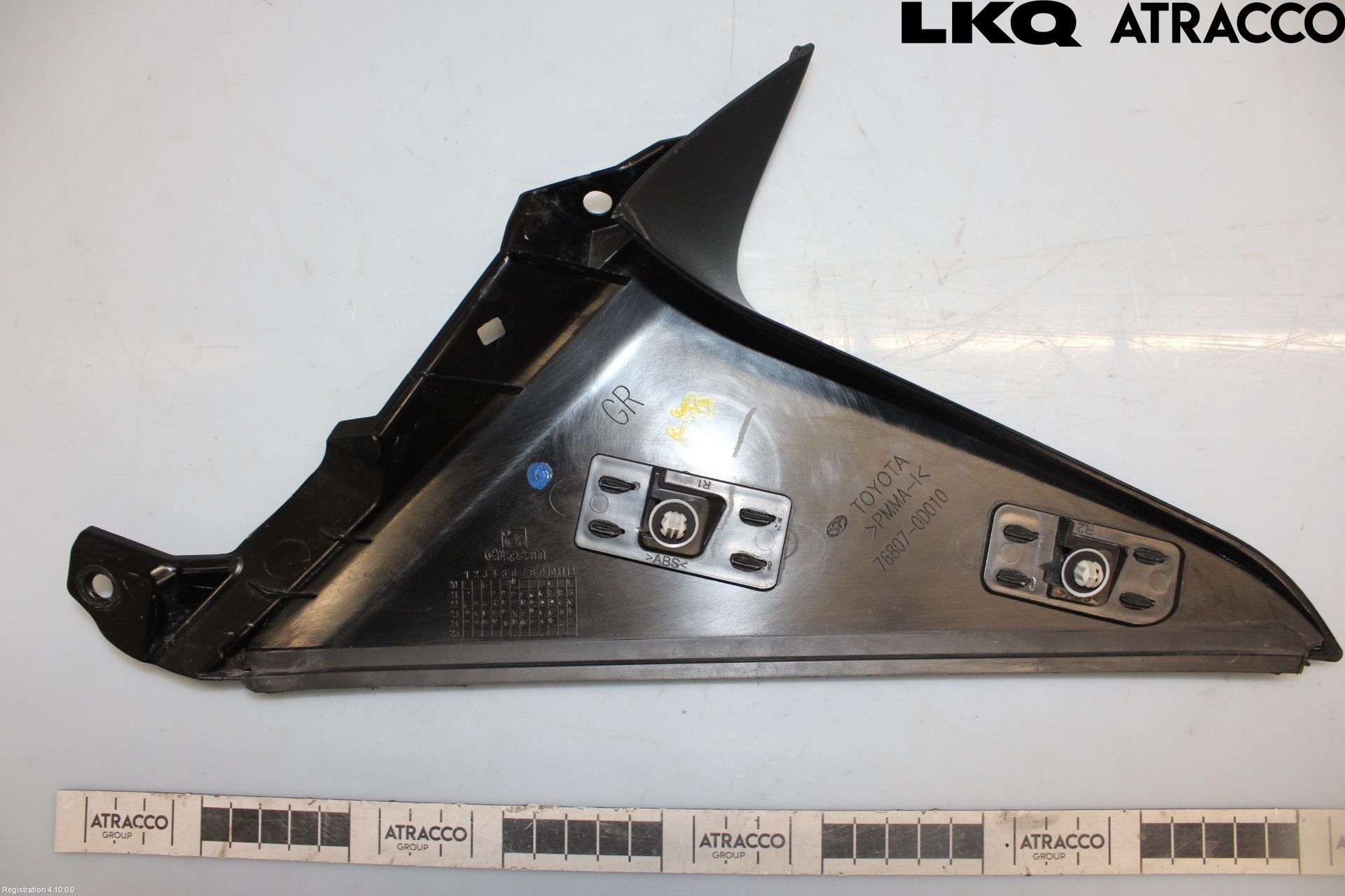 Toyota YARIS CROSS XP21 21- Spoiler Baklucka
