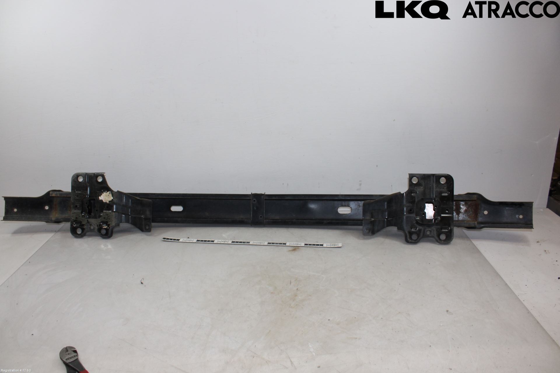 Hyundai H-1/STAREX 08-21 Stötfångarbalk Fram