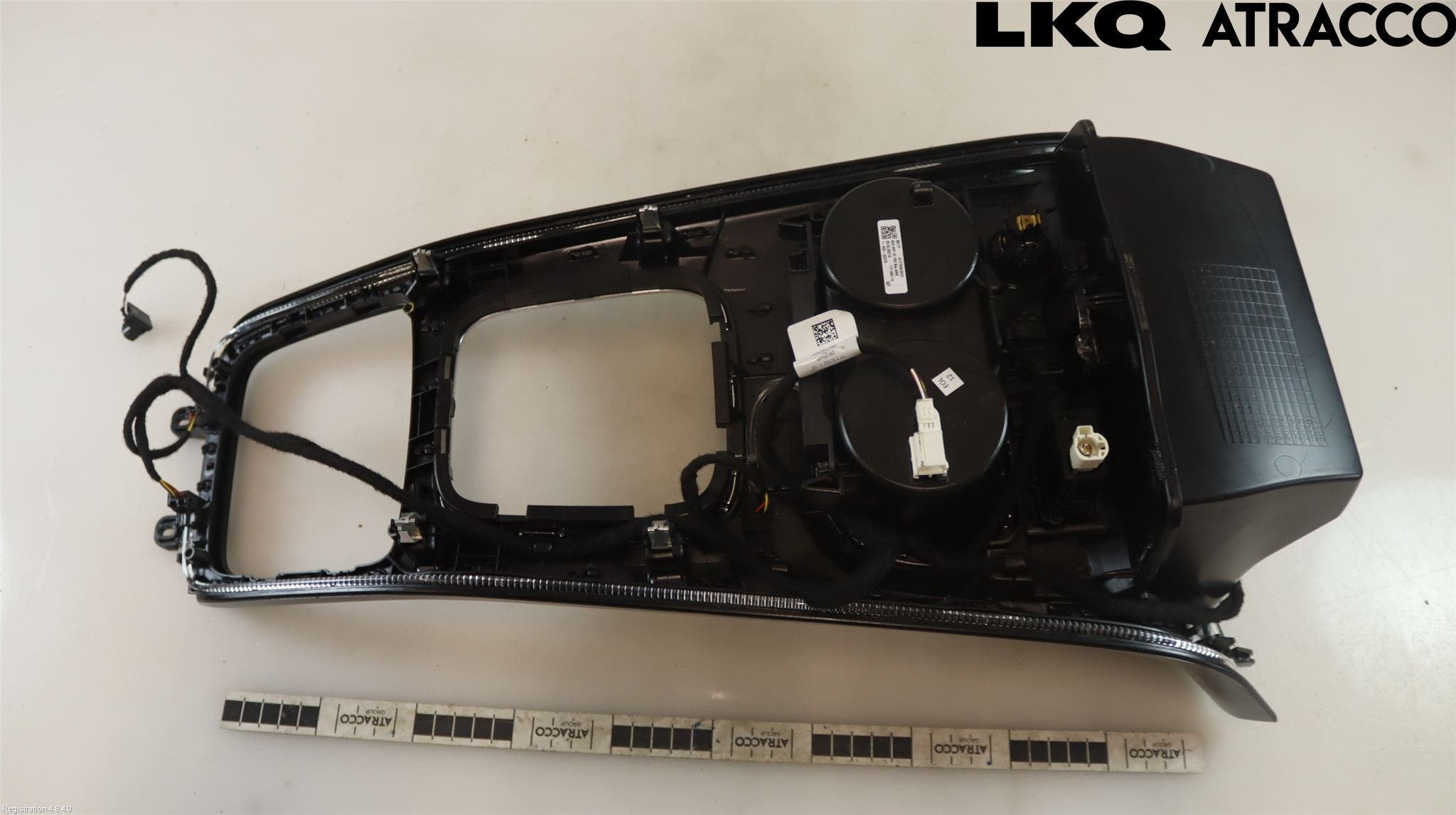 Mercedes-Benz MB A-KLASS (W177) 18- Instrumentkonsoll Mitt