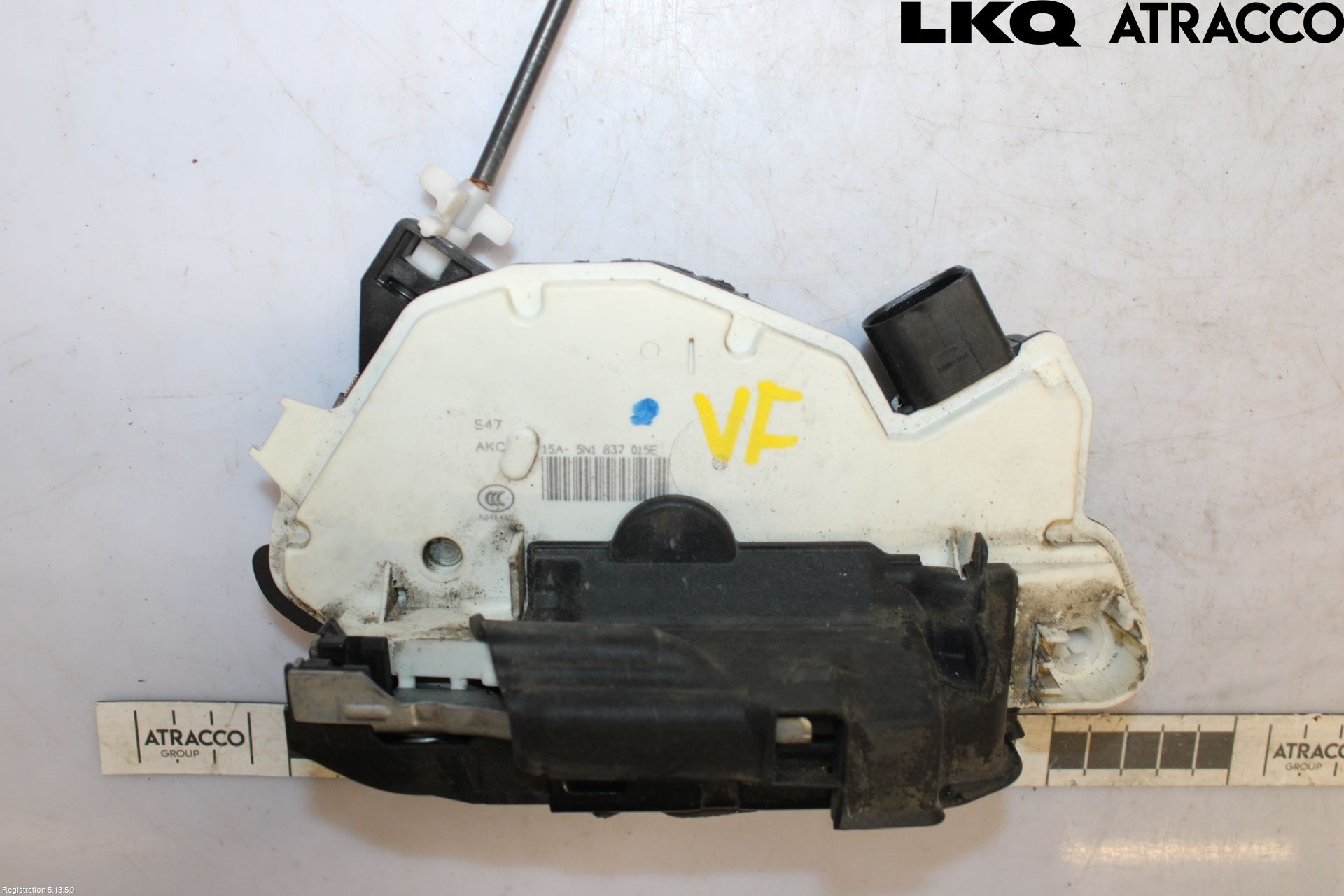 Volkswagen VW TIGUAN 07-16 Låskista-Dörrlås