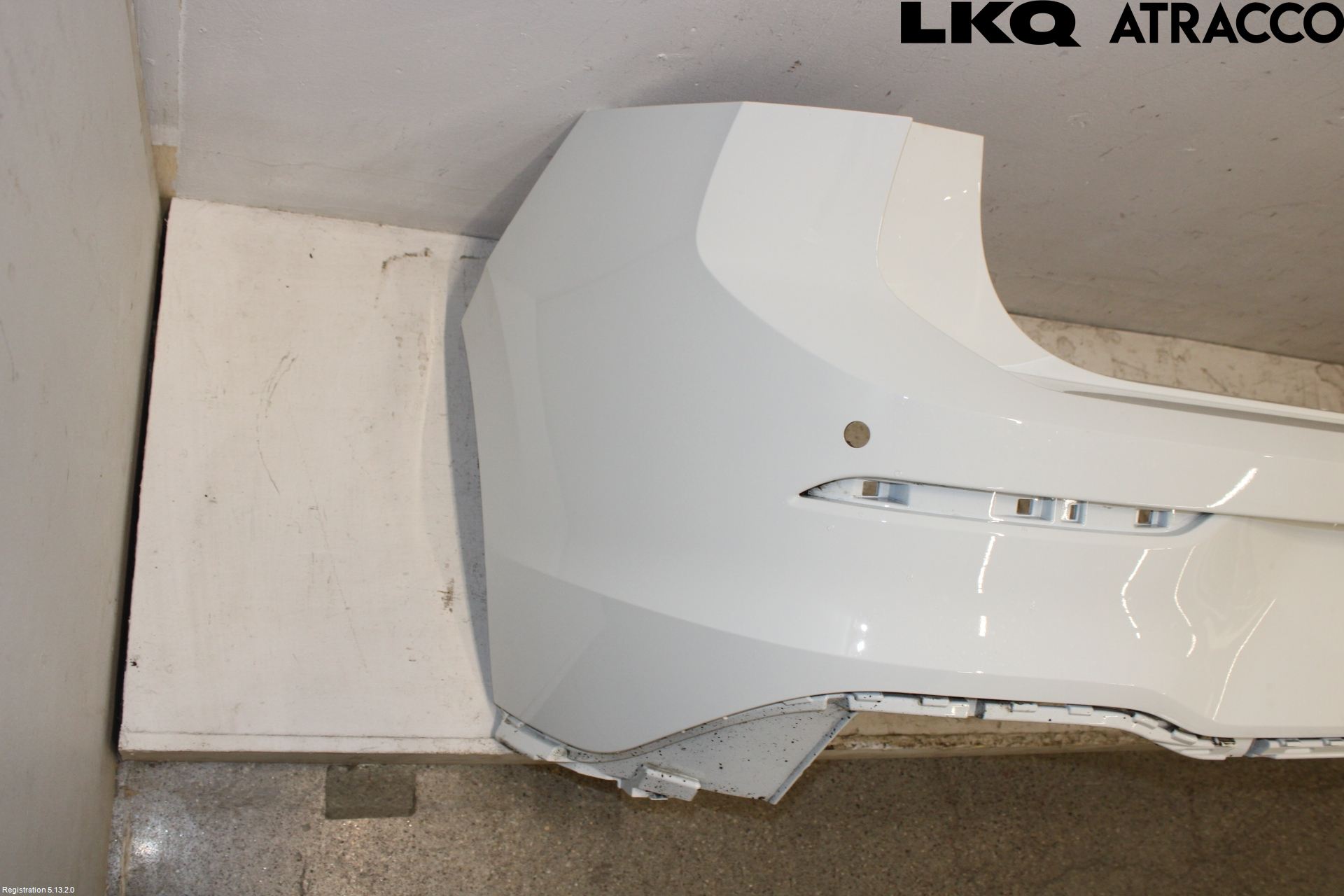 Volkswagen VW GOLF / E-GOLF VIII 20- Stötfångarbeklädnad Bak