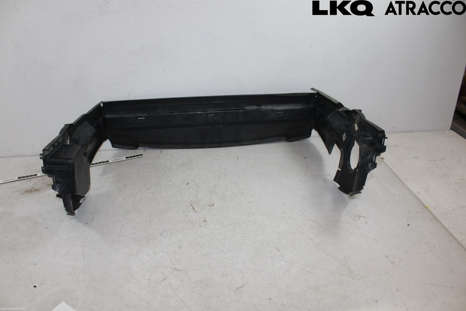 BMW 5 E60/61 Sed/Tou 02-10 Deflektor Plåt-Plast Kylning