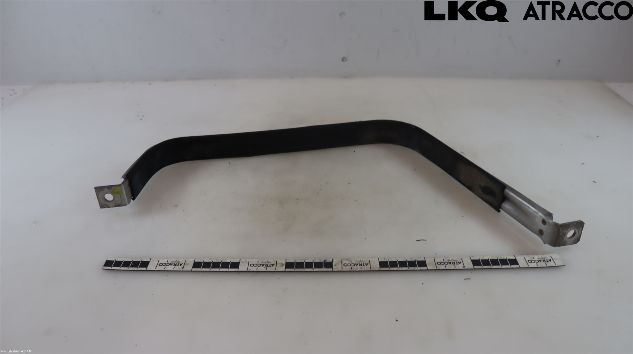 Toyota RAV4 19- Bränsletanksband