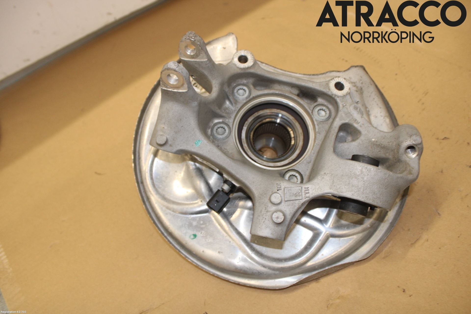 Audi A6 F2/C8 19- Hjullagerhus-Spindel Vä B