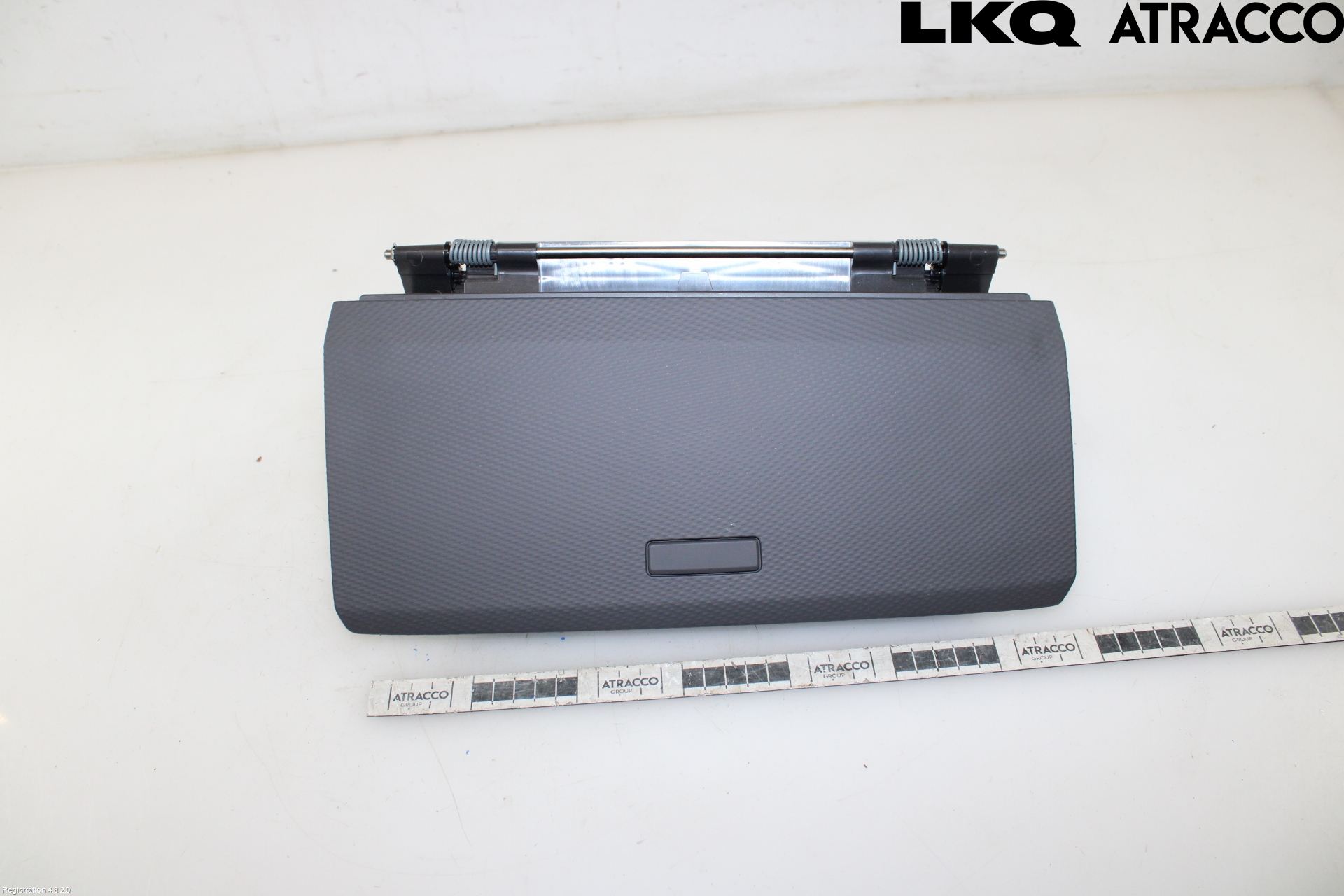 Volkswagen VW TRANSP/CARAVELLE (T7) 22-24 Instrumentbräda Förvaringsfack