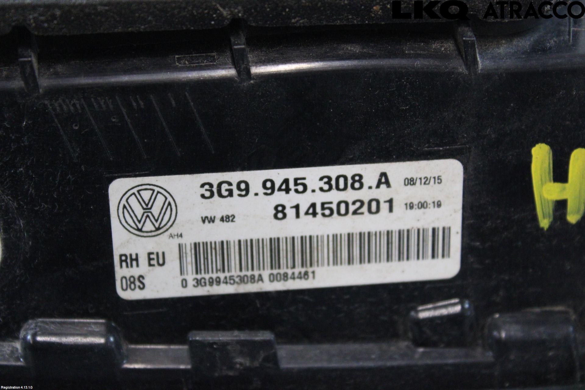 Volkswagen VW PASSAT 15-19 Bakljus Lucka Hö