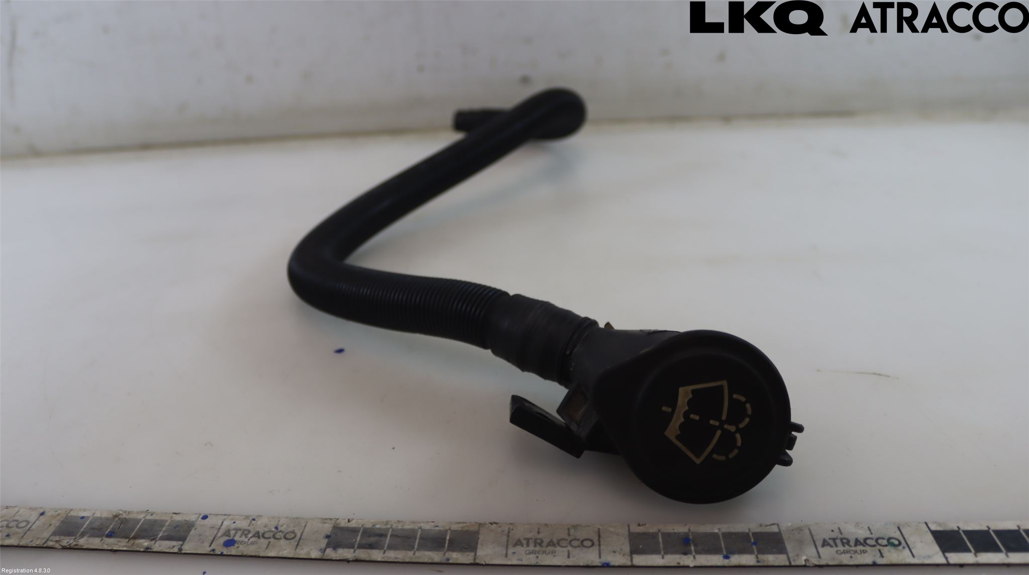 BMW 5 E60/61 Sed/Tou 02-10 Spolartank Påfyllningsrör