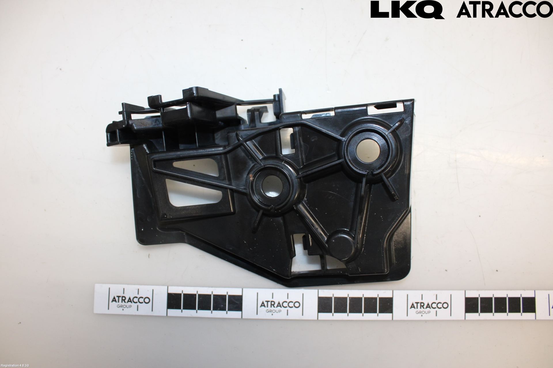 Volkswagen VW TIGUAN 16-24 Stötfångarfäste Bak Hö