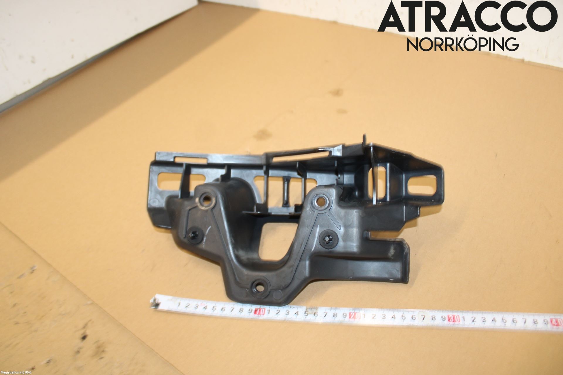 Landrover RANGE ROVER SPORT (L320) 05-09 Stötfångarfäste Bak Hö