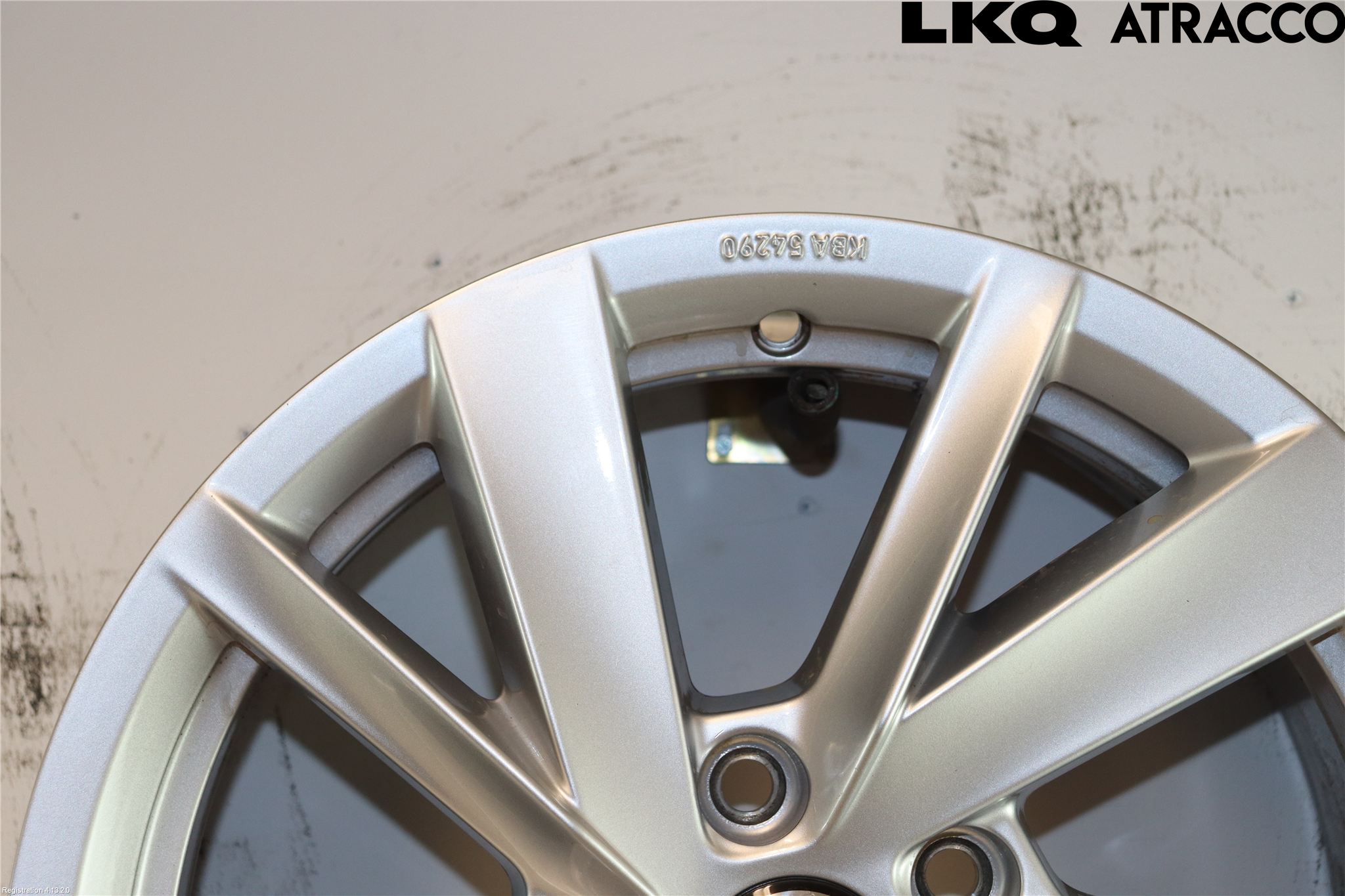 Volkswagen VW PASSAT 24- Fälg Aluminium