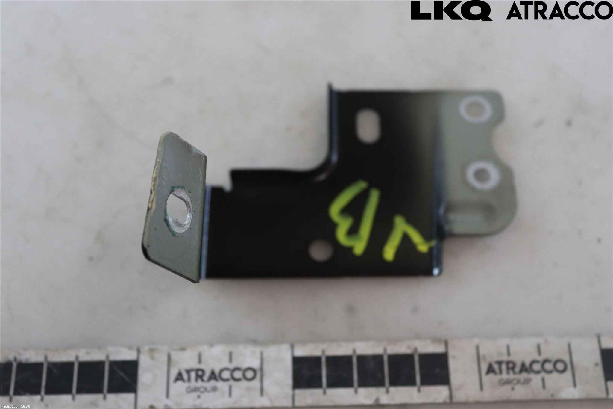 Jaguar I-PACE 18- Stötfångarfäste Bak Vä