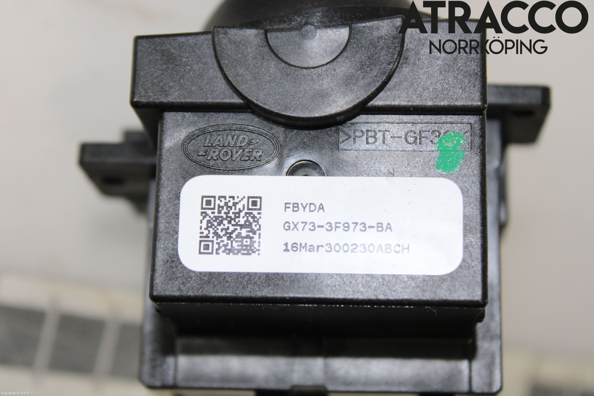 Jaguar XE (X760) 15-24 Spak Torkar-Spolomk