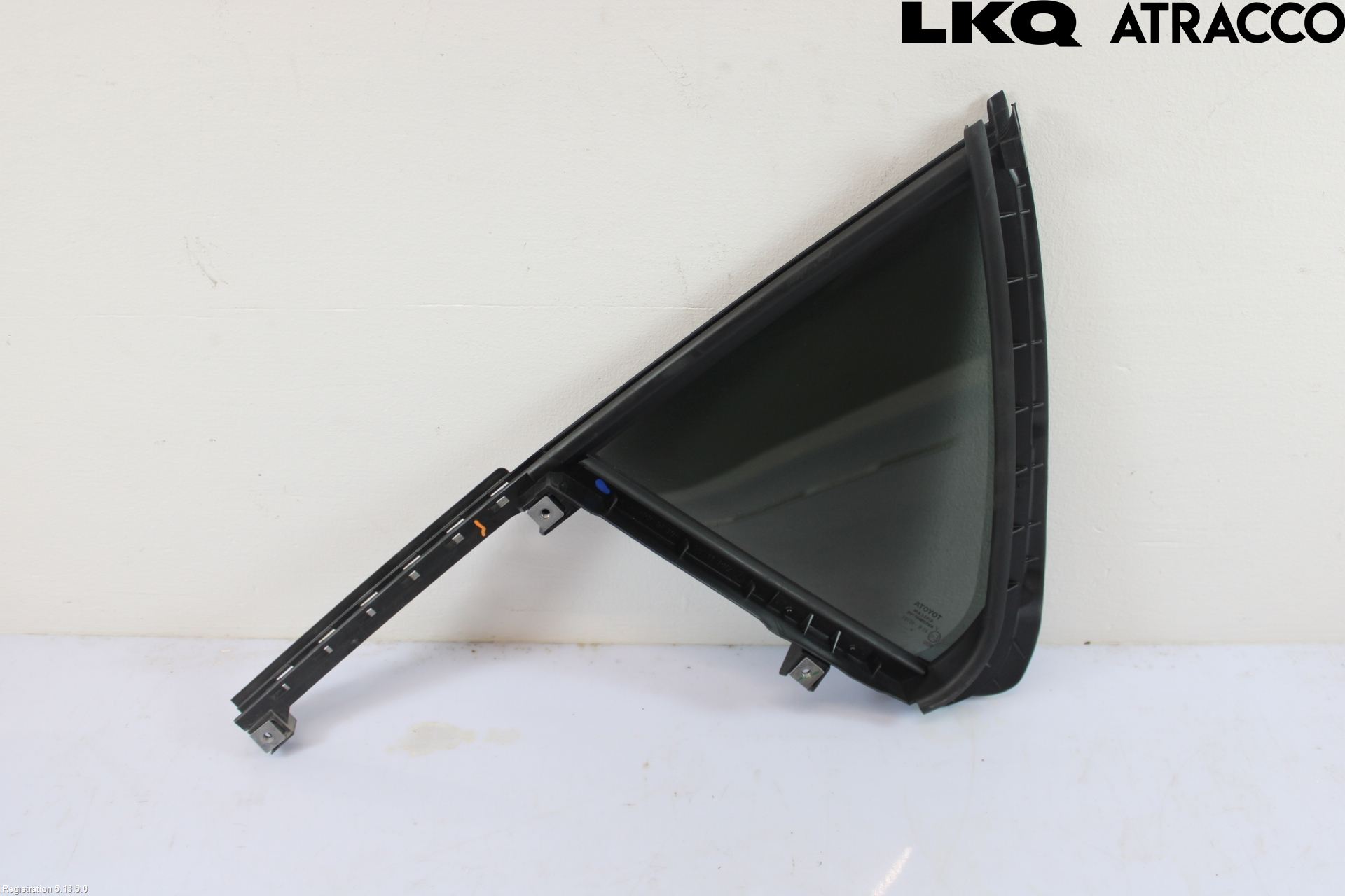 Toyota YARIS CROSS XP21 21- Dörruta Bak Lilla Hö