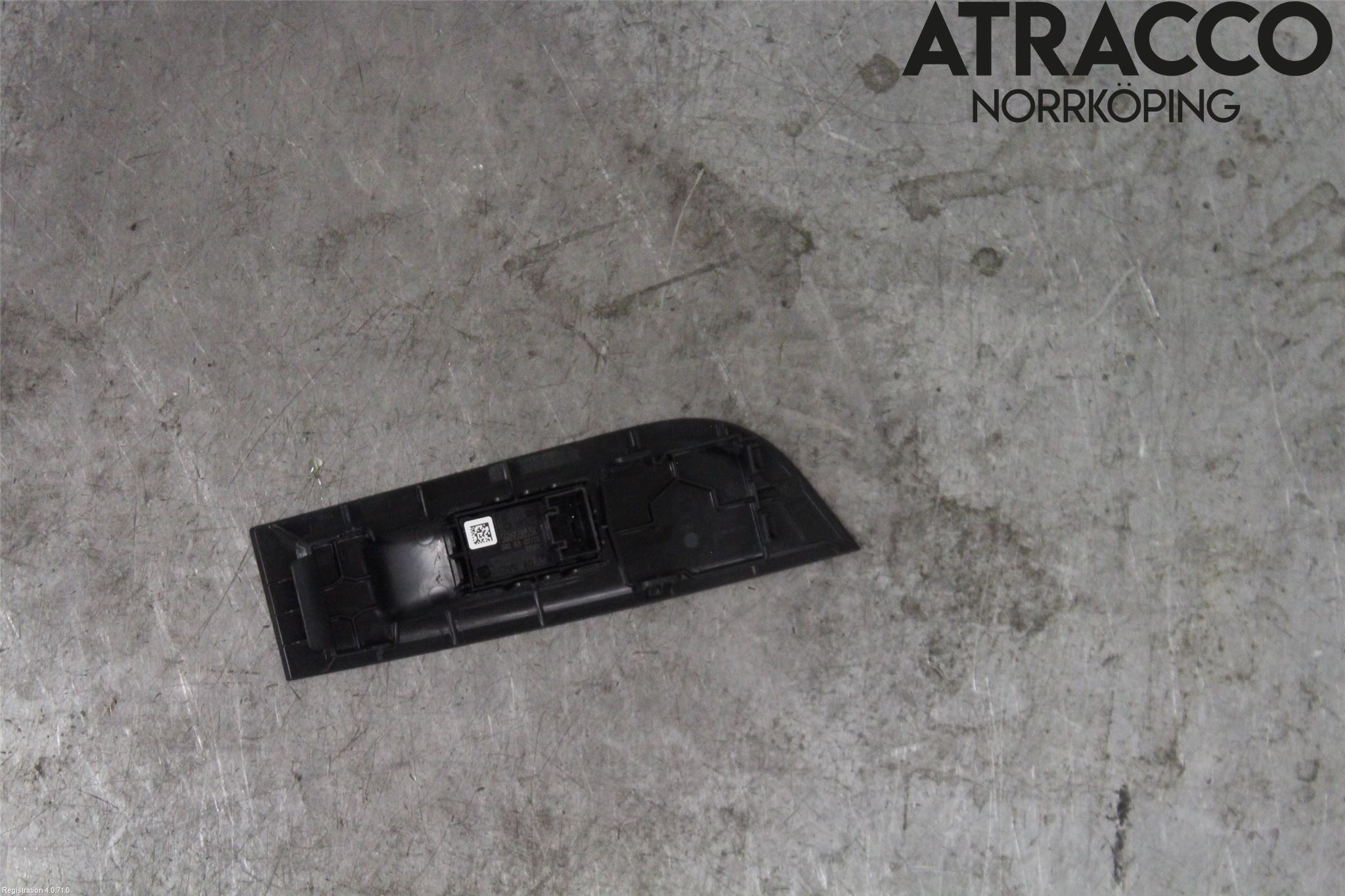 Skoda KAMIQ 20- Strömställare Elhiss