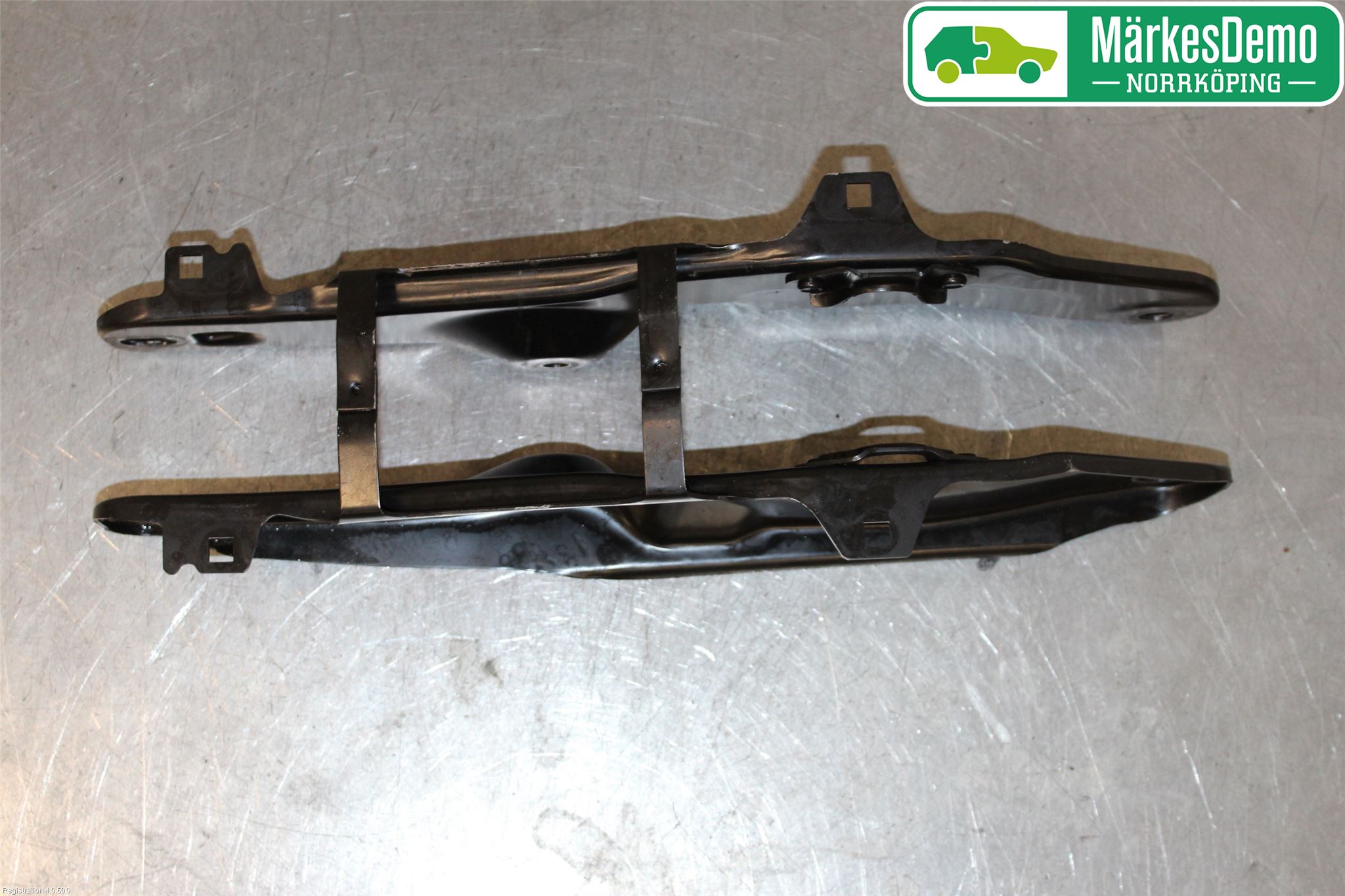 BMW 5 G30/G31/F90 17-23 Bärarm Bak Vänster