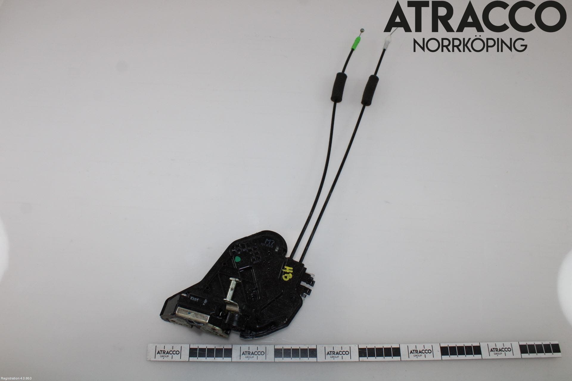 Toyota HILUX 16- Låskista-Dörrlås