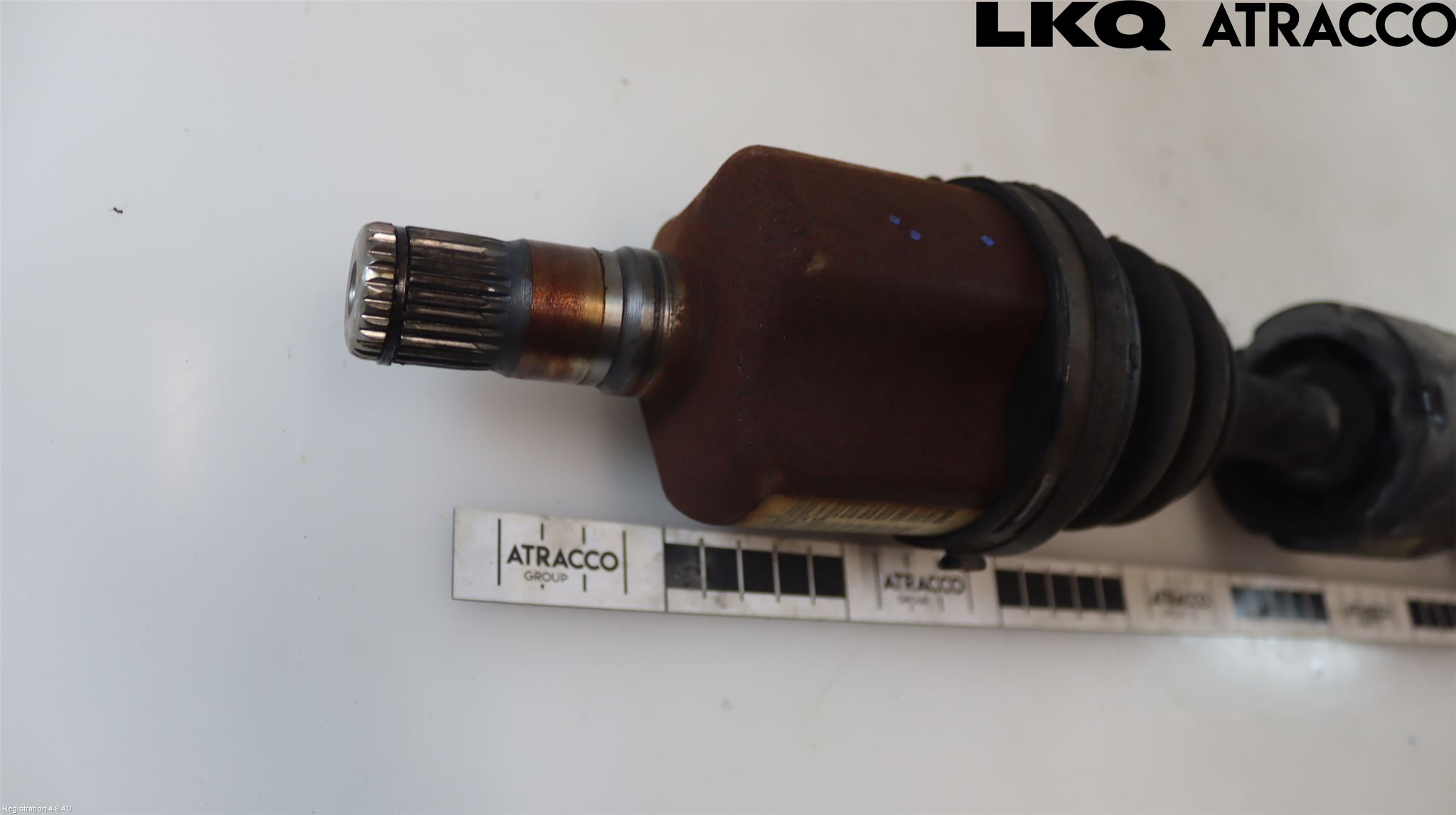 Volvo V70 00-04 Drivaxel Fram Vänster