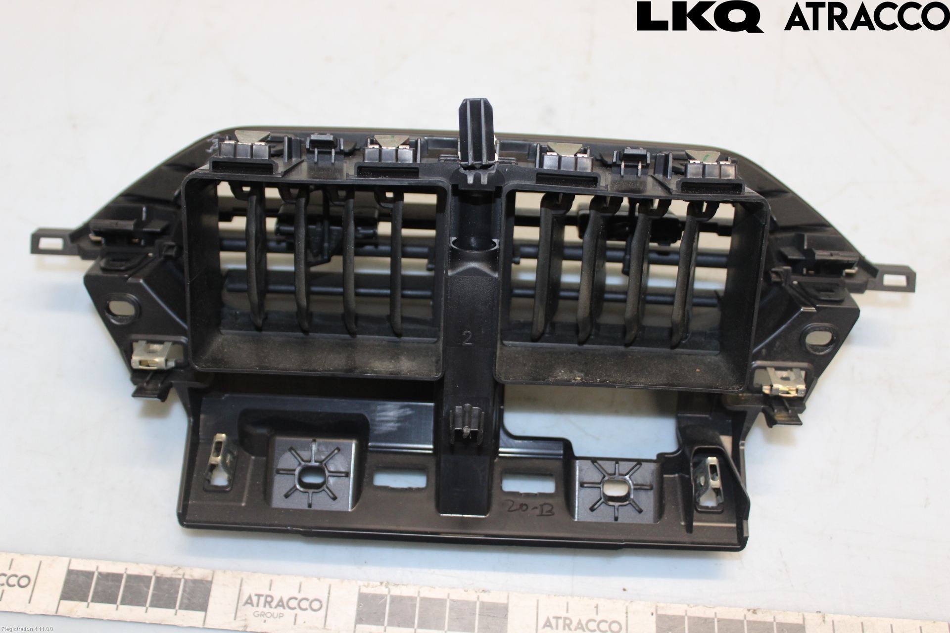 Peugeot 208/E-208 20- Defrosterkanal-Munstycke