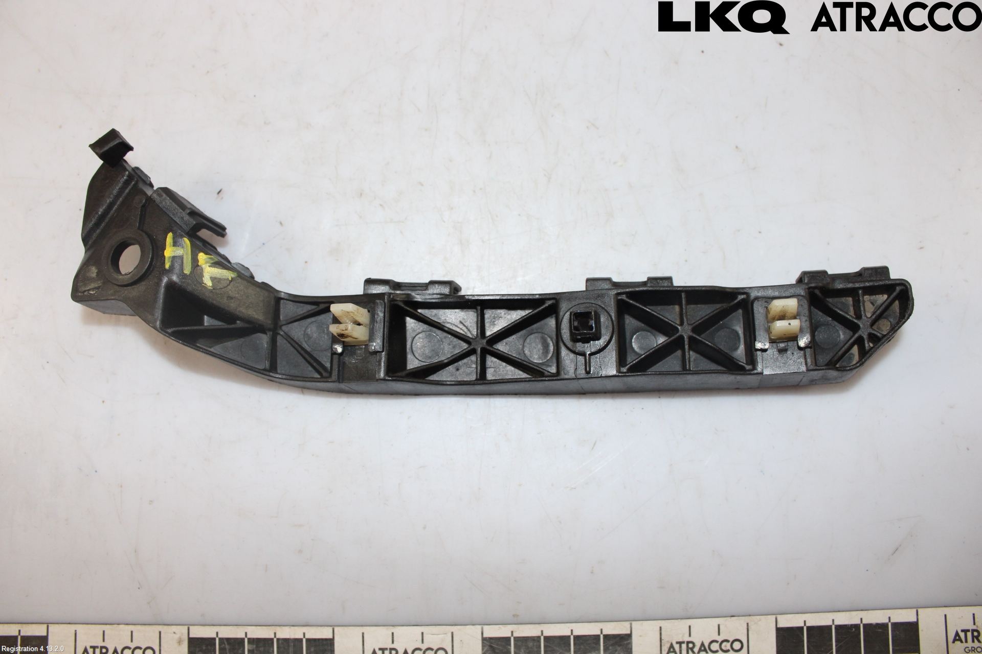 Hyundai i40 16-18 Stötfångarfäste Fram Hö