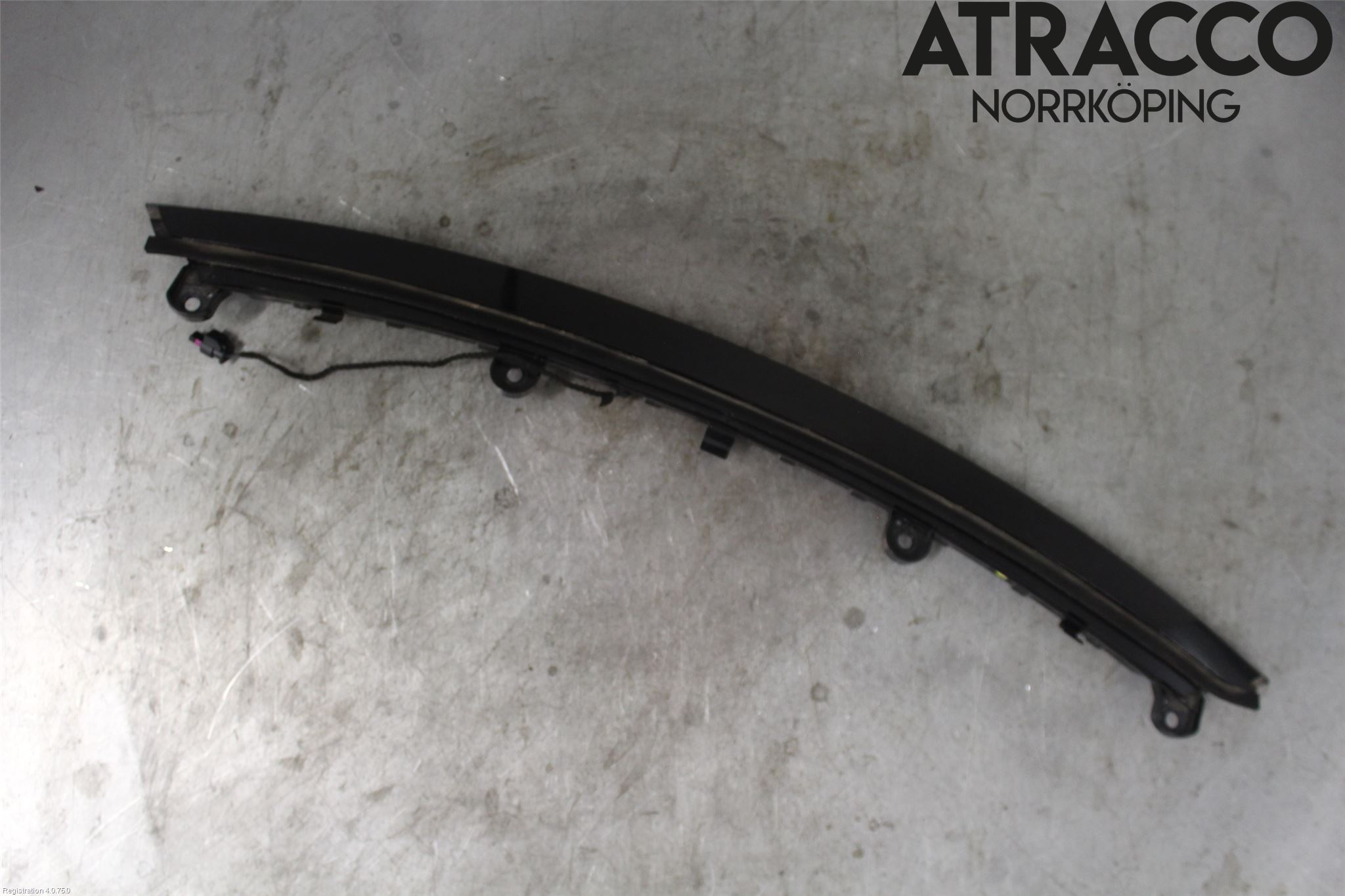 Jaguar I-PACE 18- Bromsljus Bakruta