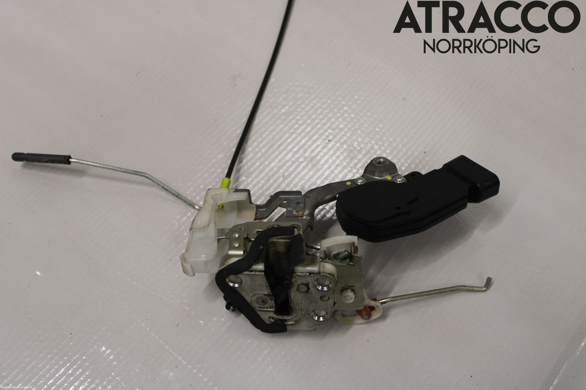 Peugeot 107 Låskista-Dörrlås