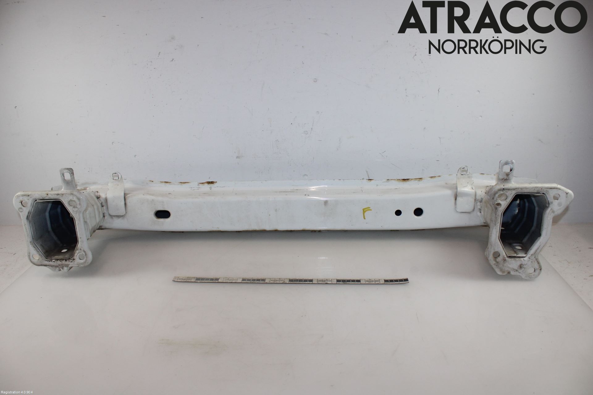 Volvo V50 04-07 Stötfångarbalk Fram