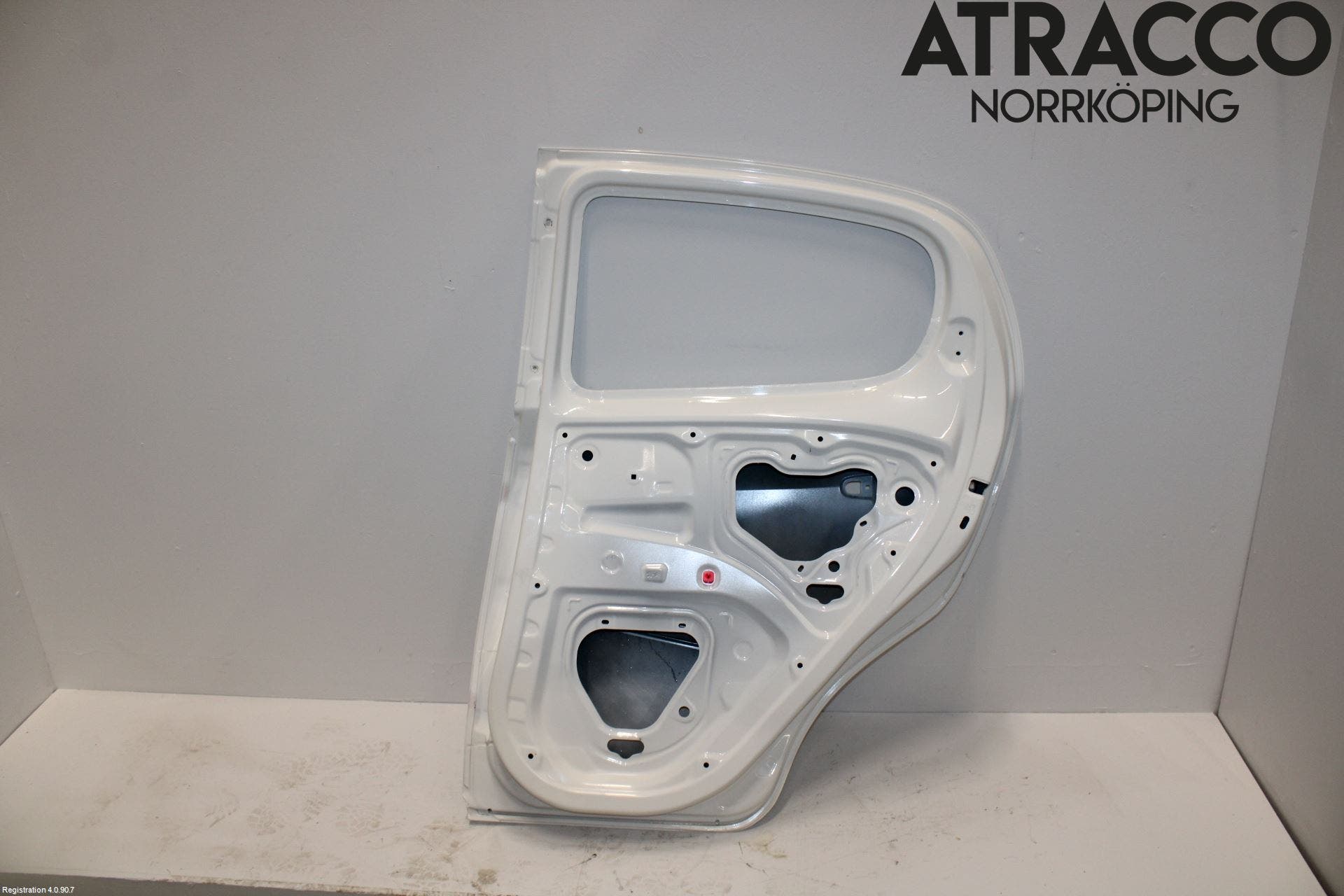 Peugeot 108 15-22 Dörr Bak Höger