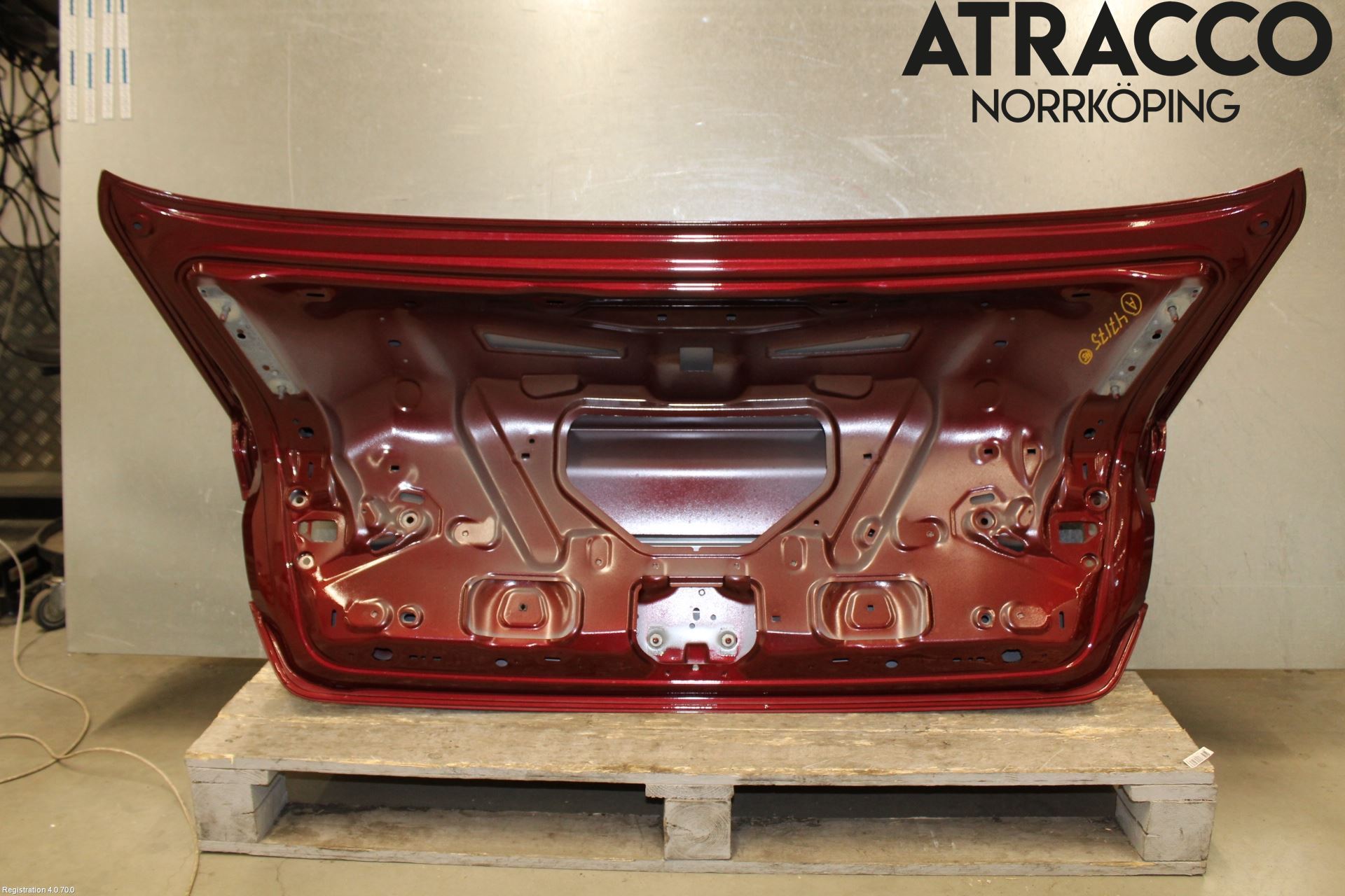 Audi A4/S4 B9 16-19 Baklucka (Ej Med Ruta)