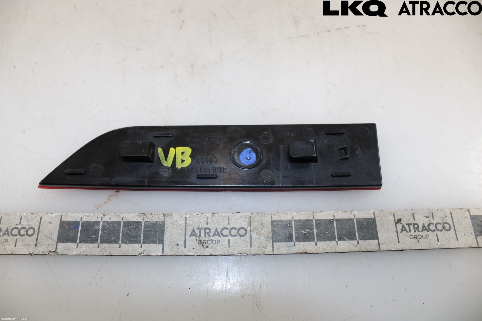 Audi A6 F2/C8 19- Dimljus/Reflex Bak