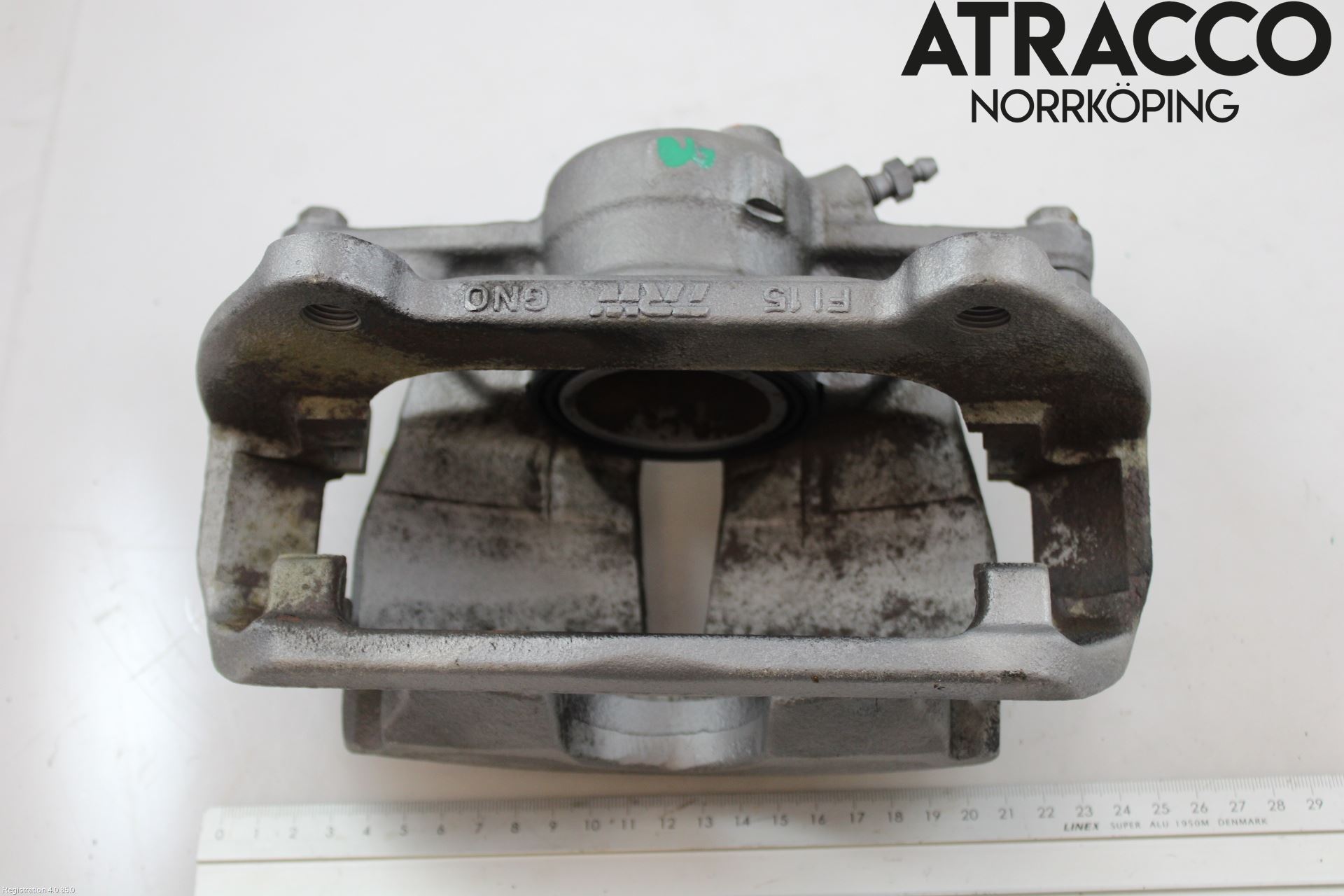 Seat TARRACO 19- Bromsok Fram Höger