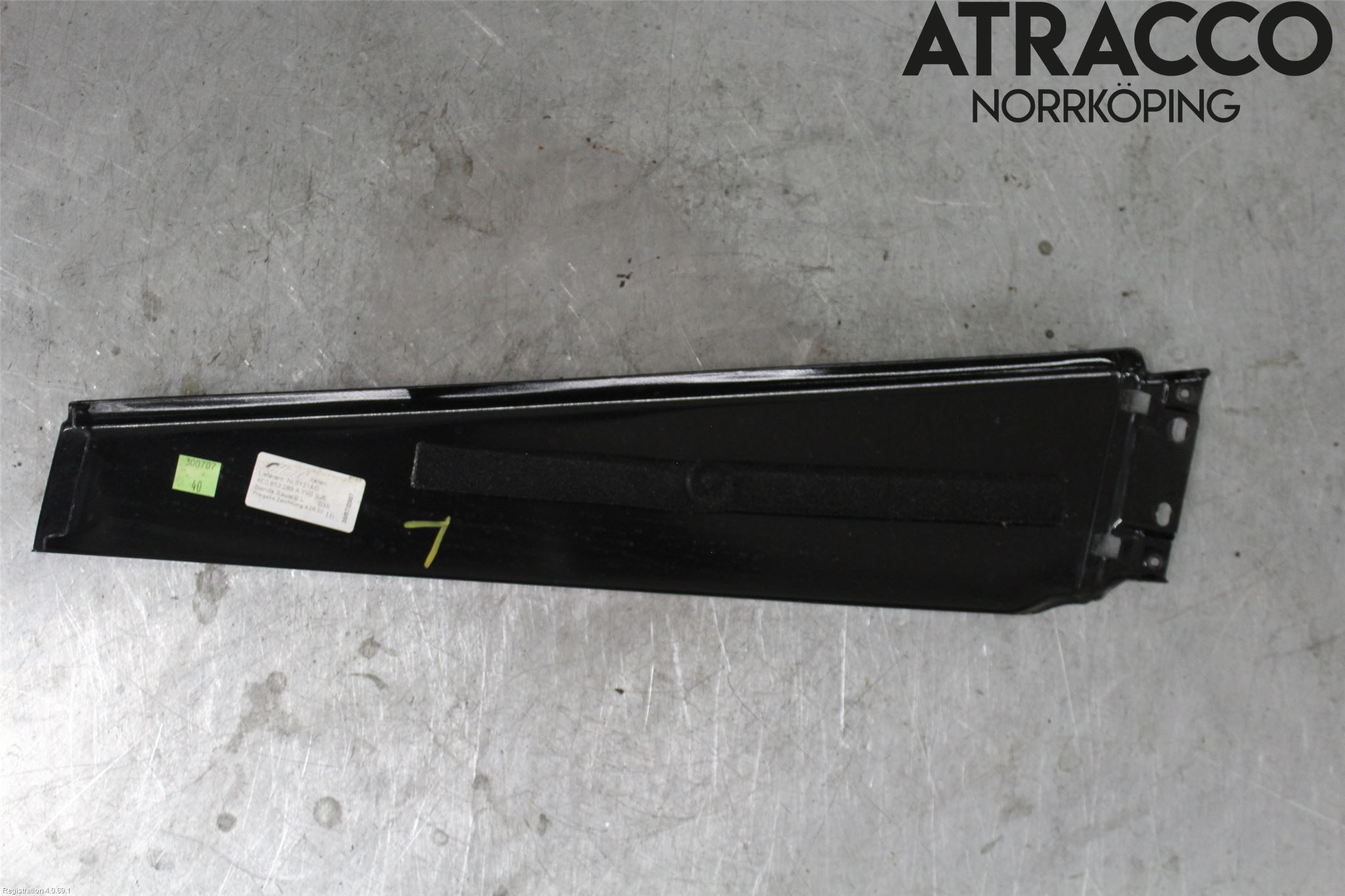 Audi A8/S8 4E  02-09 Dörr Dekorlist Fram Vä