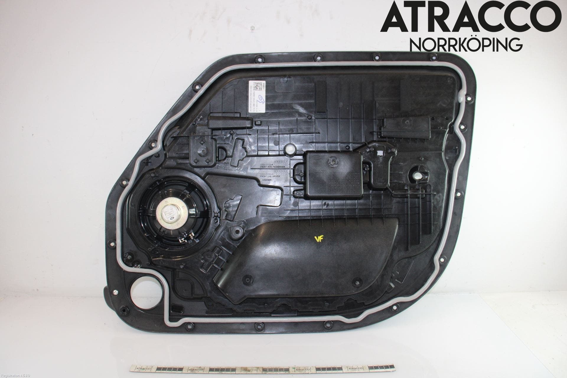 Landrover DEFENDER (L663) 20- Dörrklädsel Inlägg-List Vä