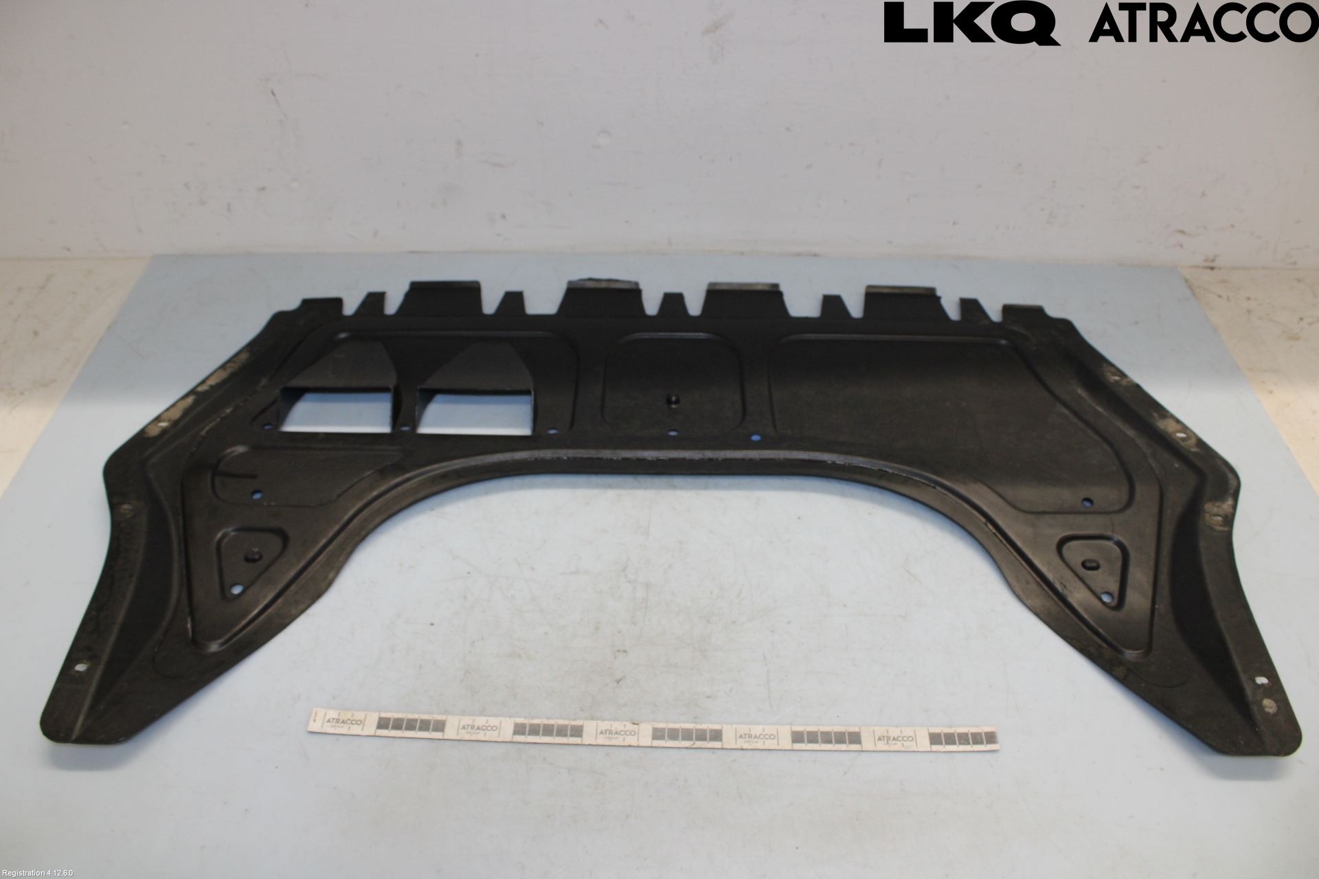 Volkswagen VW GOLF VI 09-13 Hasplåt Plåt-Plast
