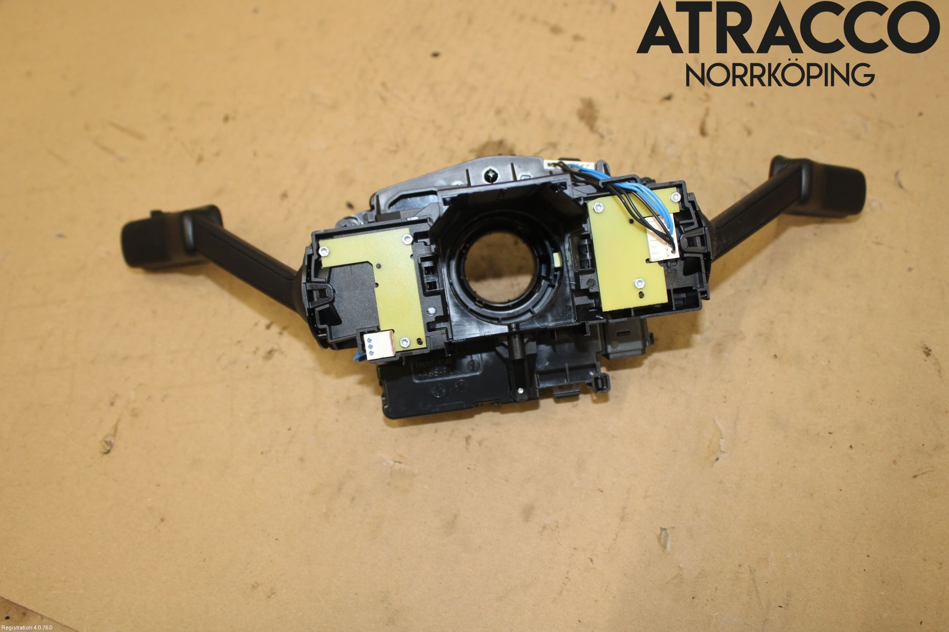 Volkswagen VW GOLF / E-GOLF VIII 20- Spakcentral