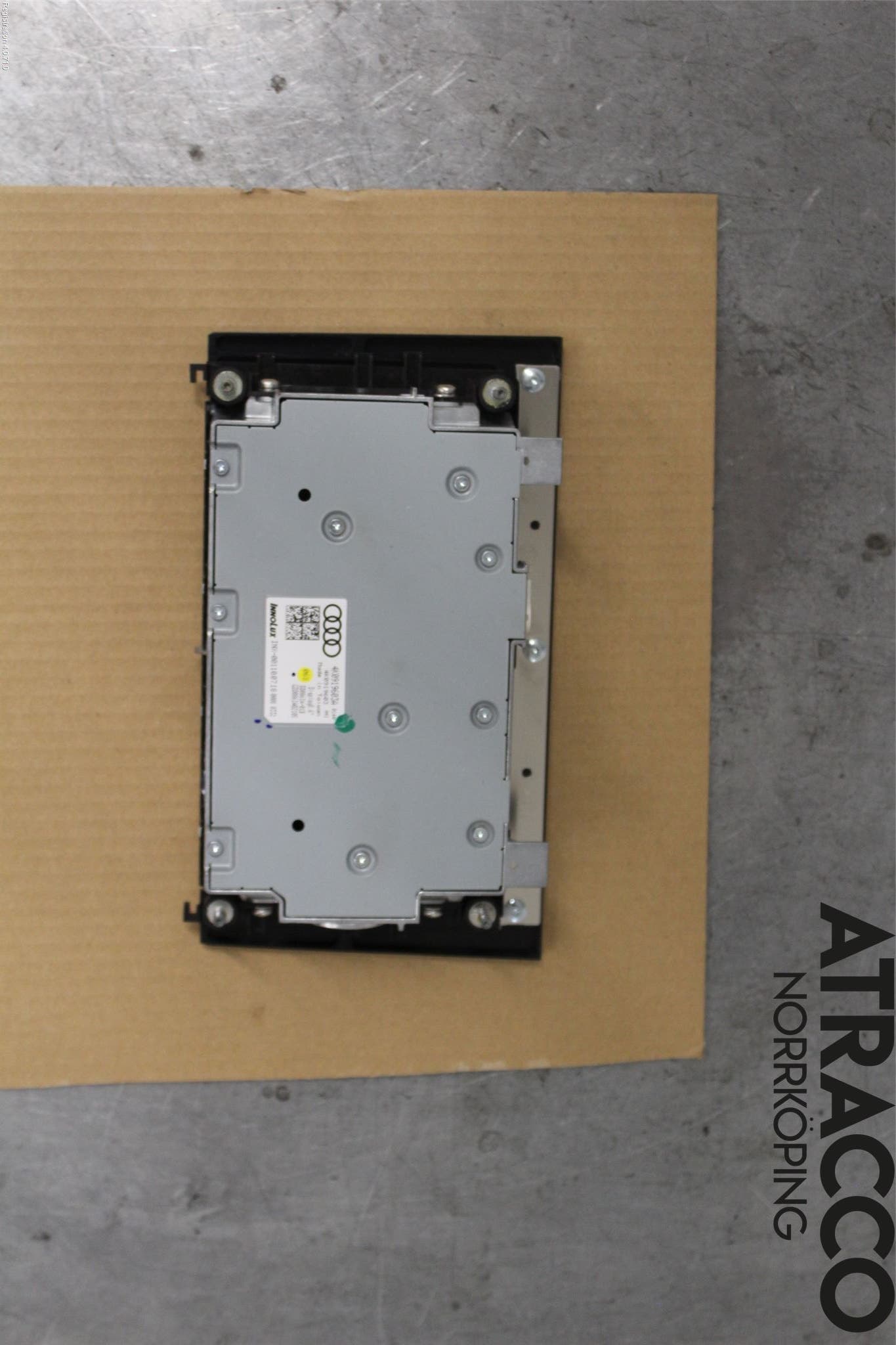 Audi A6 F2/C8 19- Bildskärm