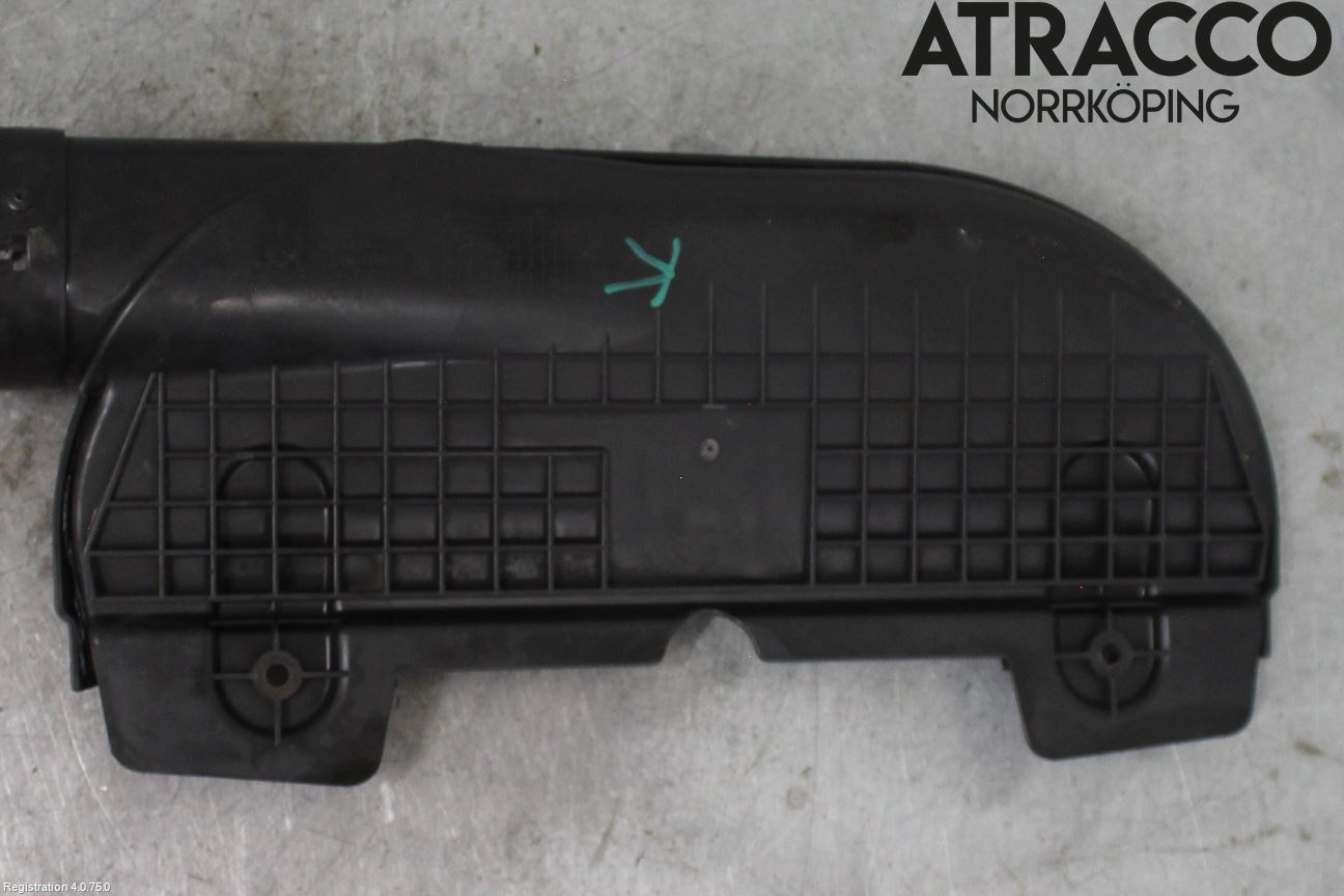 Kia CEED 06-12 Deflektor Plåt-Plast Kylning