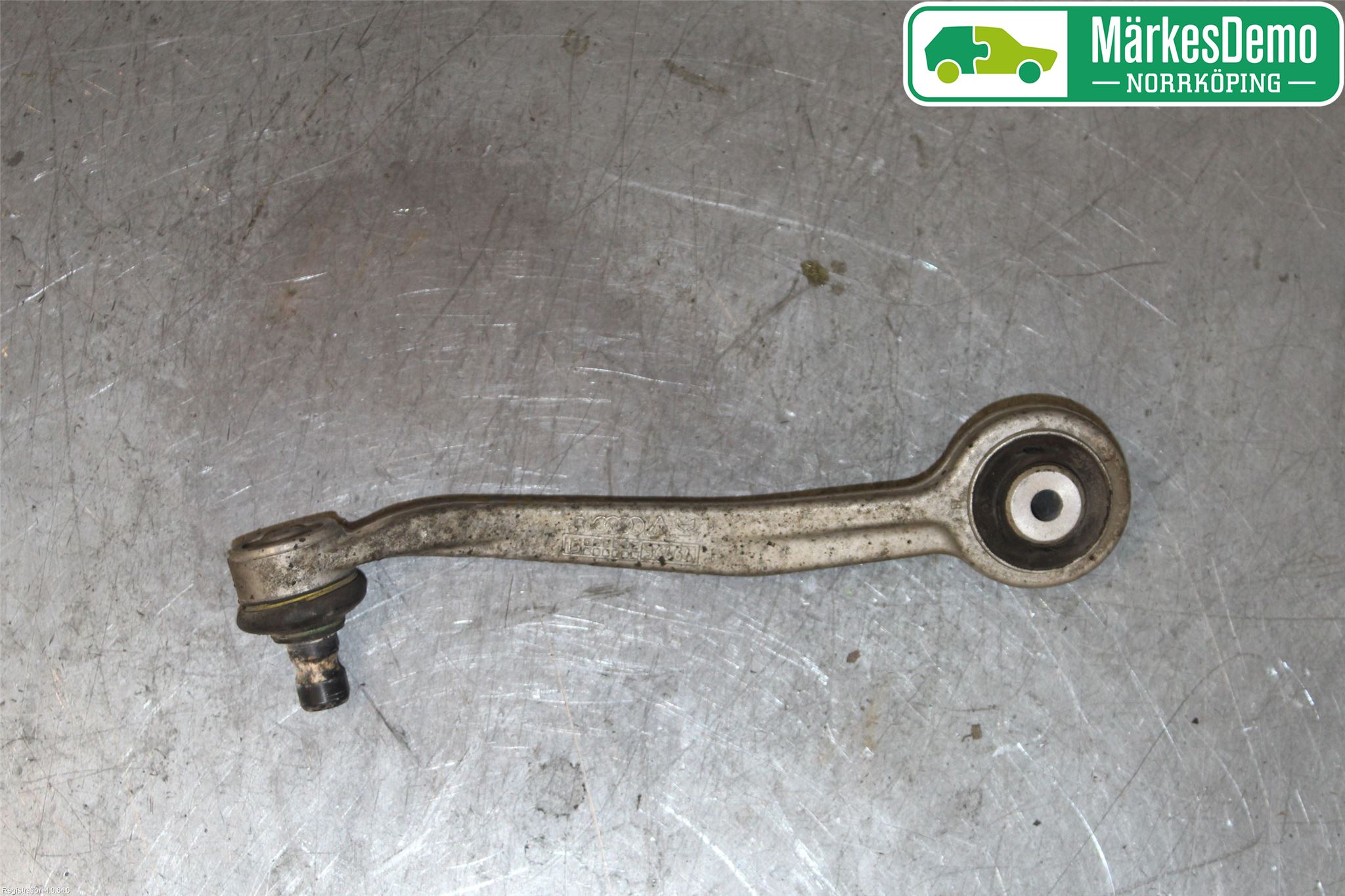 Audi A5 07-16 Bärarm Fram Övre Hö