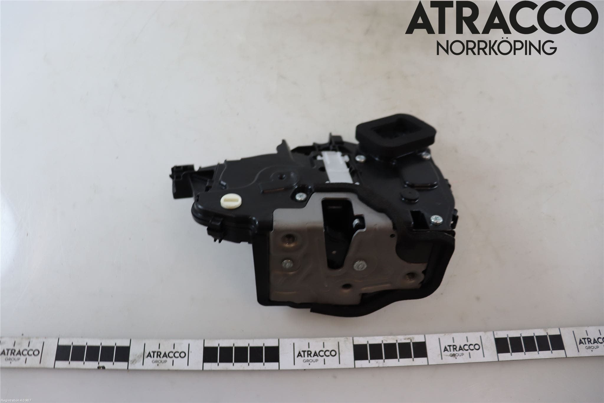 Skoda SCALA 19- Låskista-Dörrlås