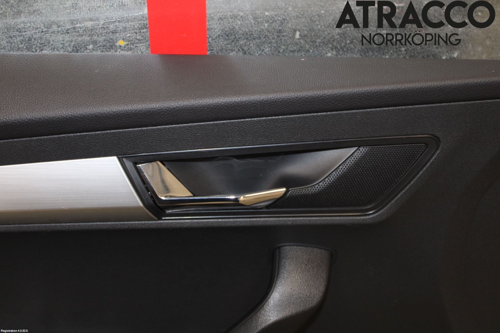 Skoda KAROQ 18- Dörrklädsel Vä