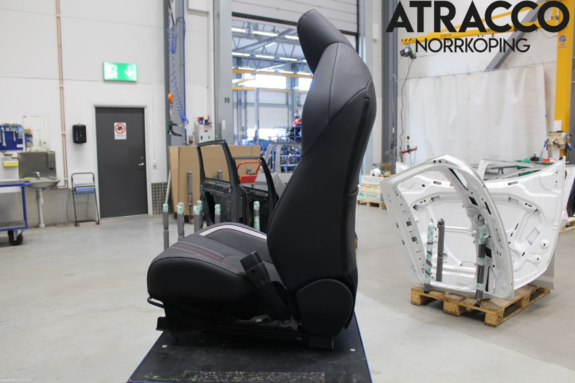 Toyota COROLLA 19- Inredning Stol Fram Hö