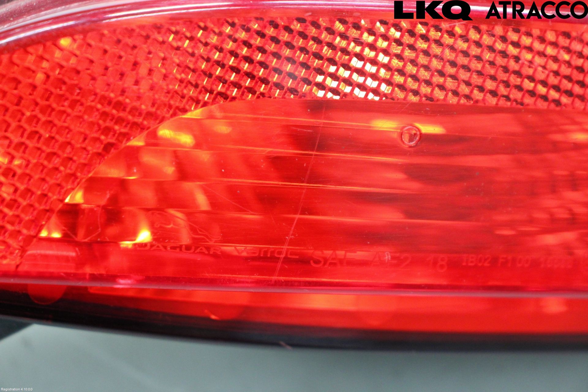 Jaguar E-PACE 17- Dimljus/Reflex Bak