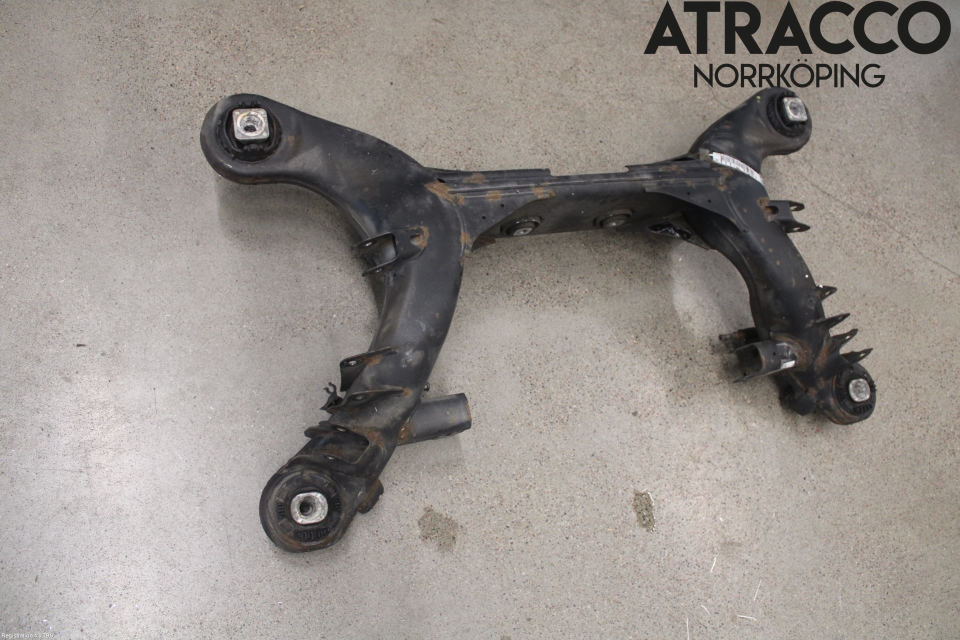 Mercedes-Benz MB CLS (C219) 03-11 Bakaxelbalk