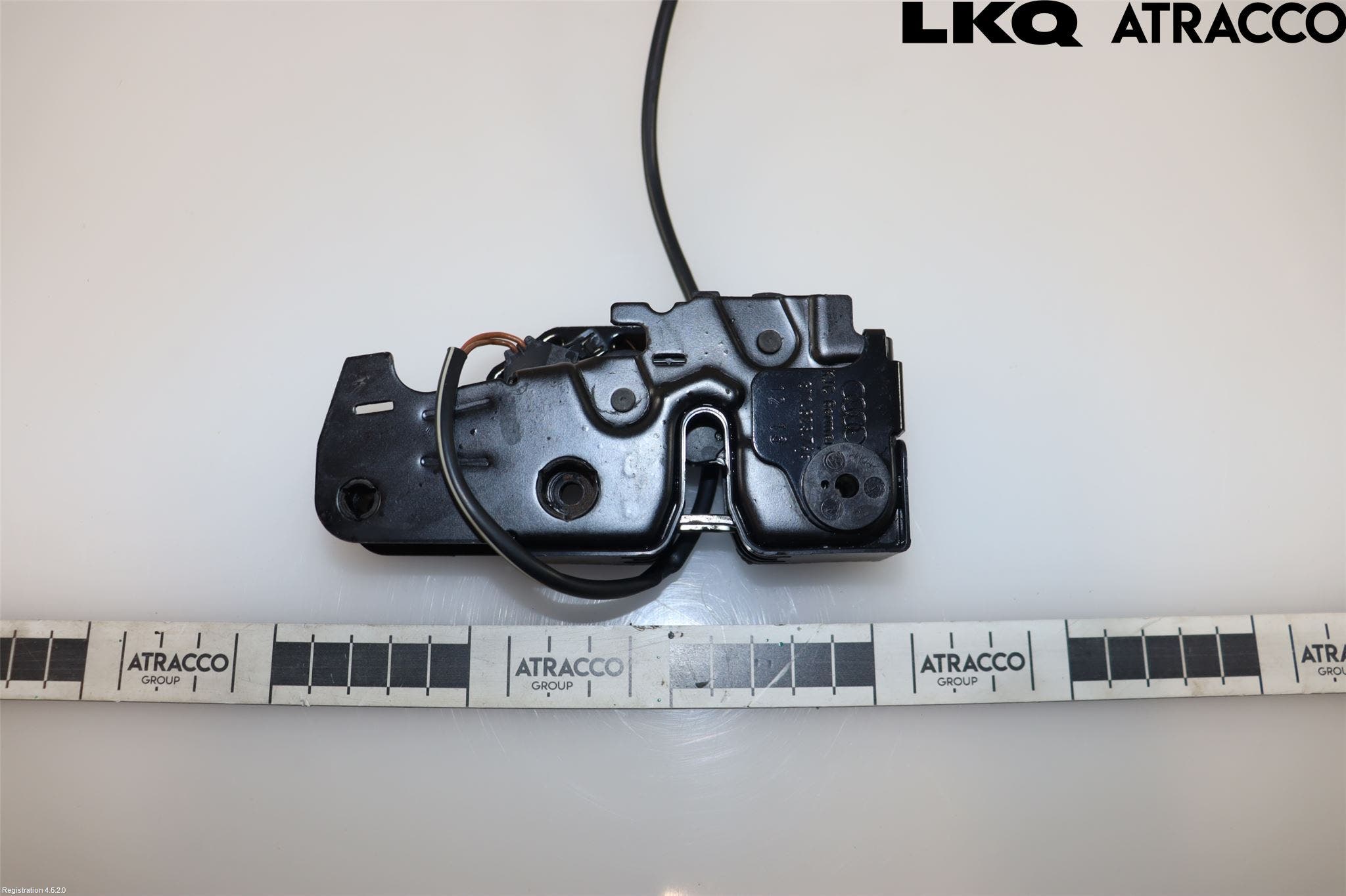 Audi A4 12-15 Huvlås