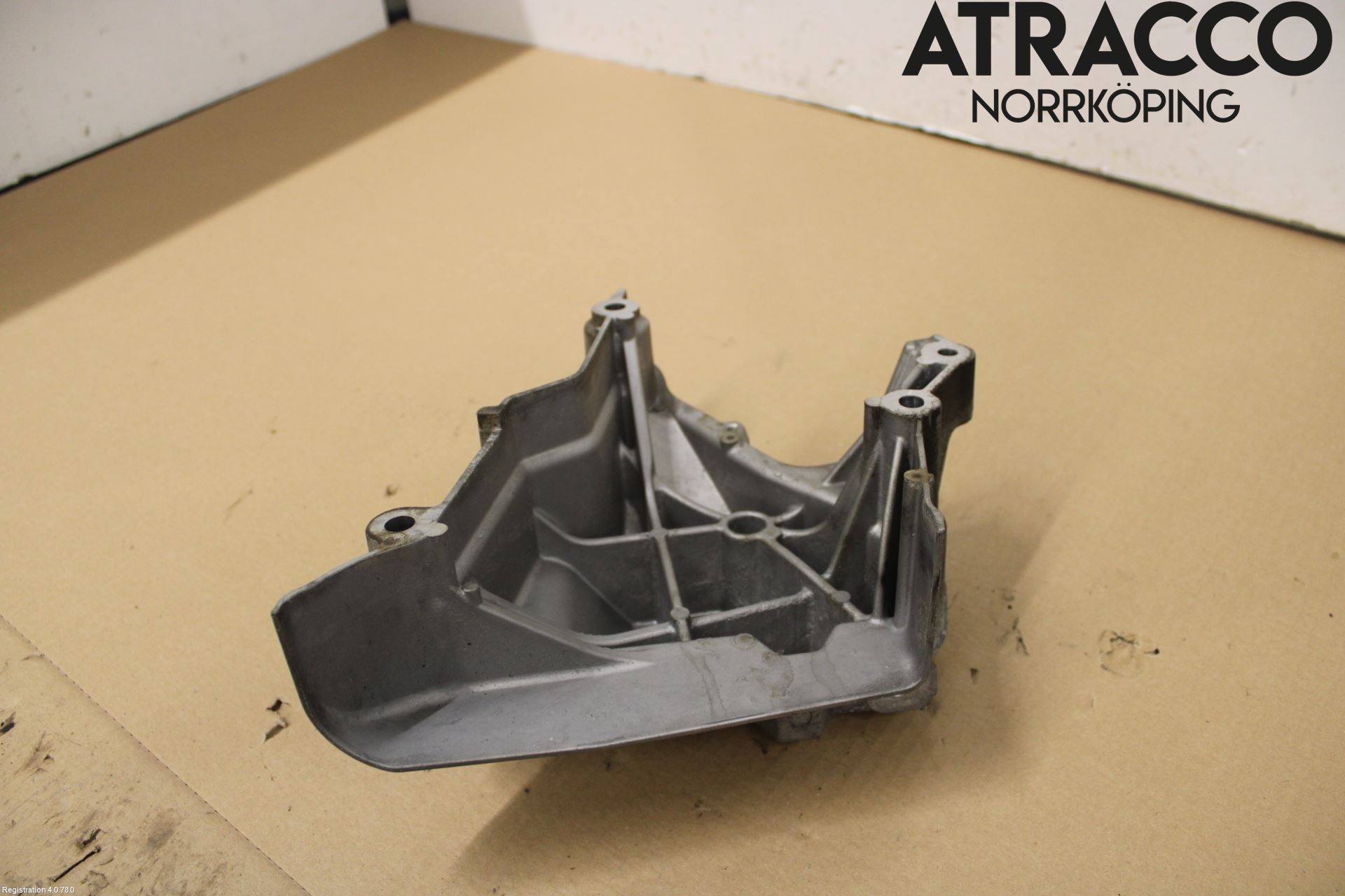 Volkswagen VW UP! / E-UP! Motorfäste